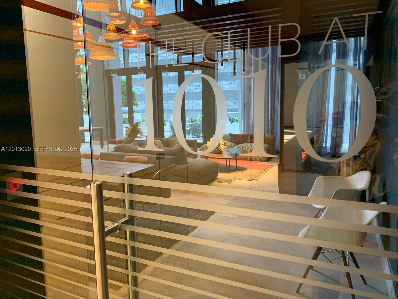 image 1010 Brickell43
