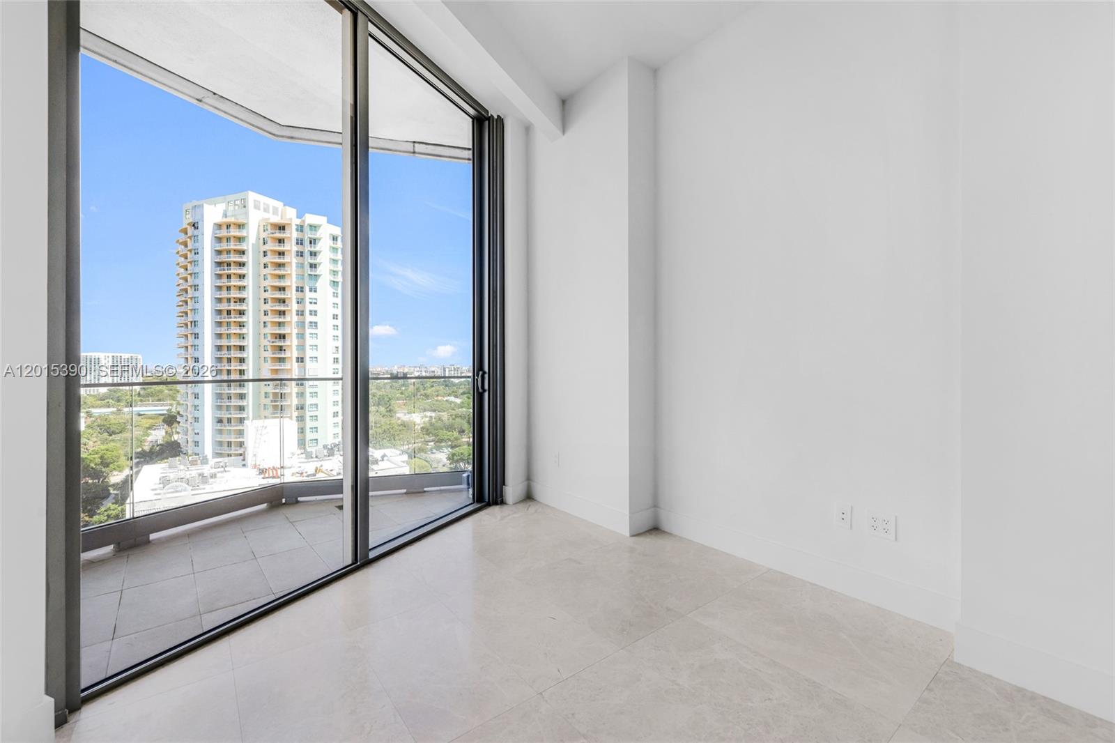 175 SE 25th Rd #1203 Miami, FL 33129