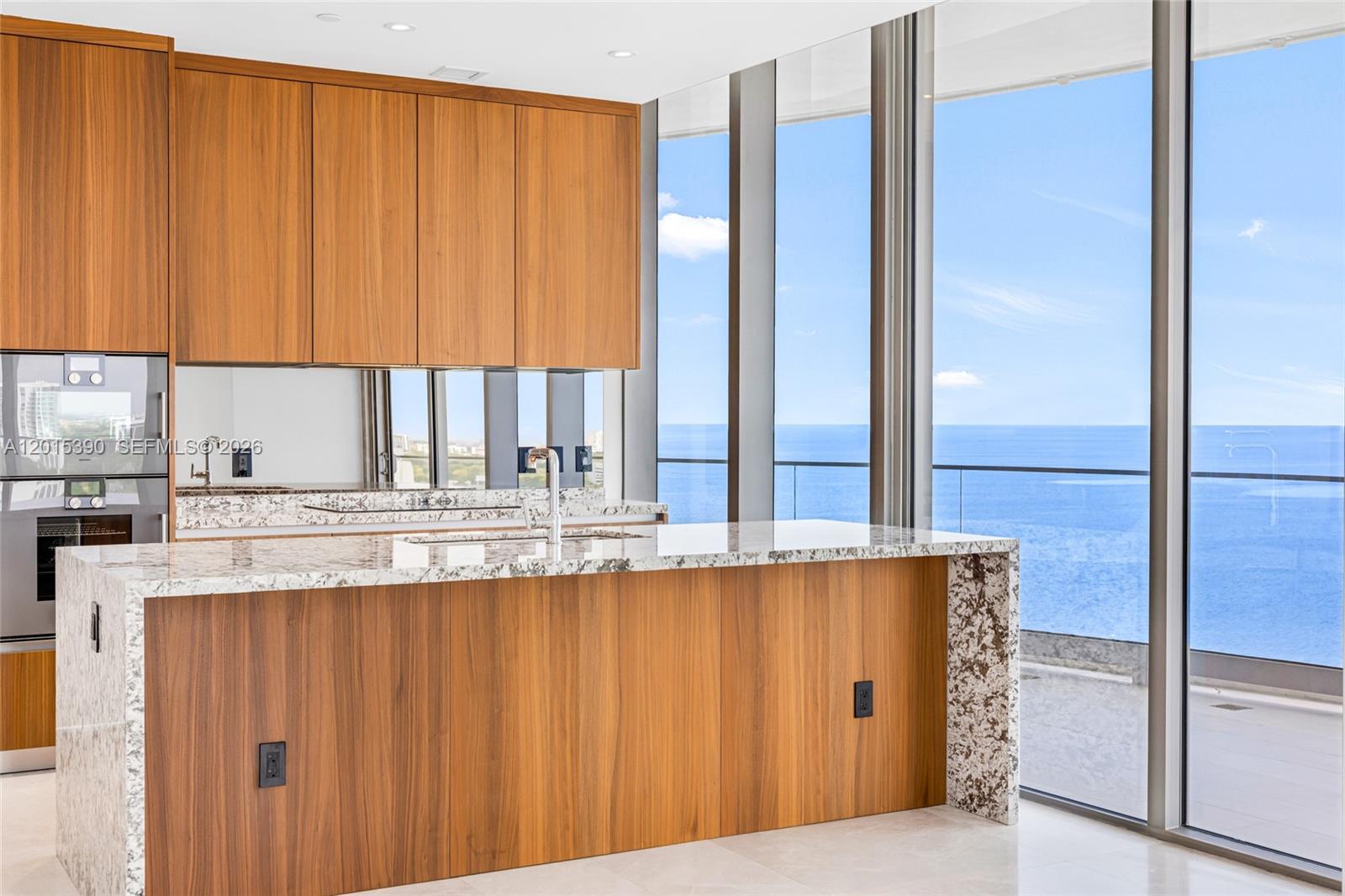 175 SE 25th Rd #1203 Miami, FL 33129