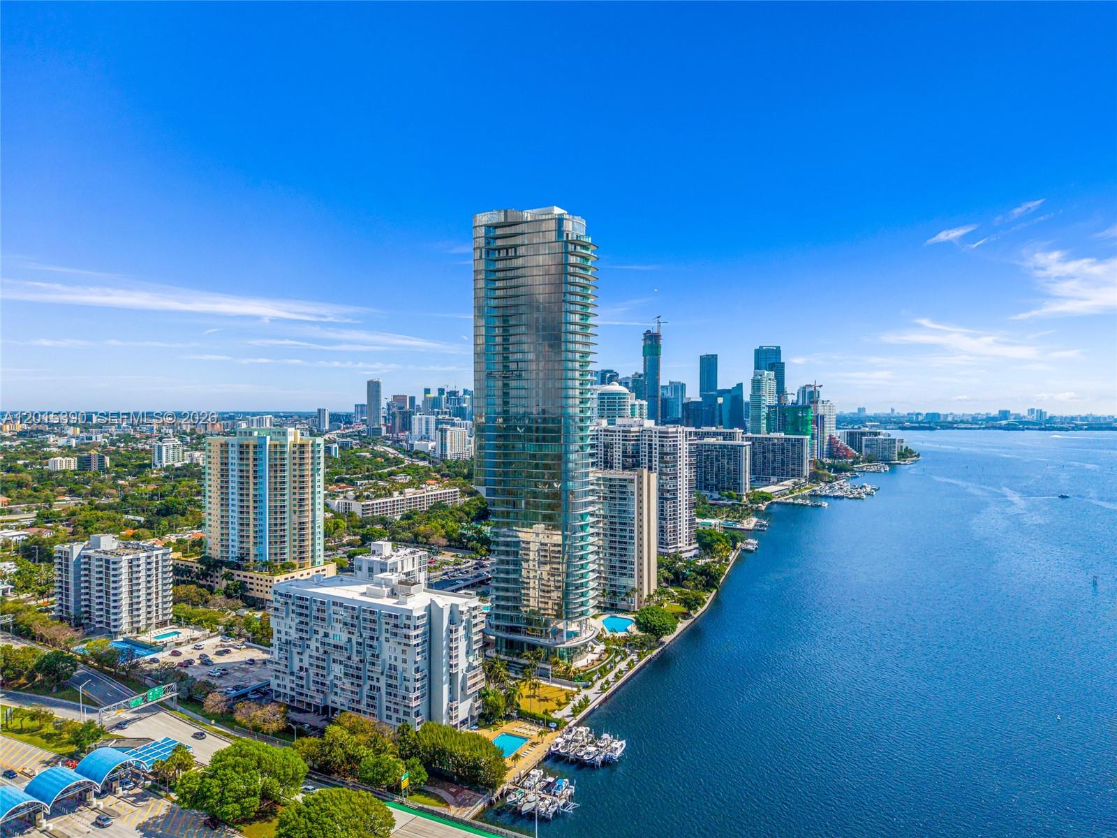 175 SE 25th Rd #1203 Miami, FL 33129