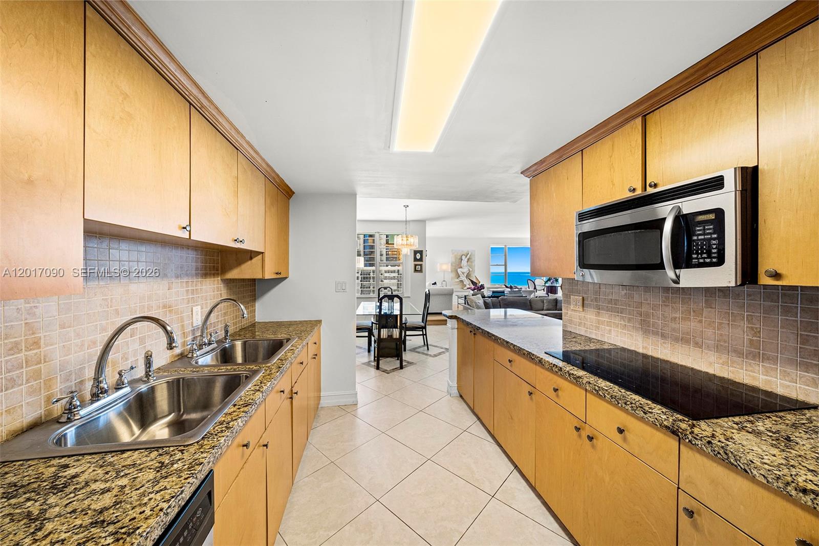 5255 Collins Ave #9F Miami Beach, FL 33140