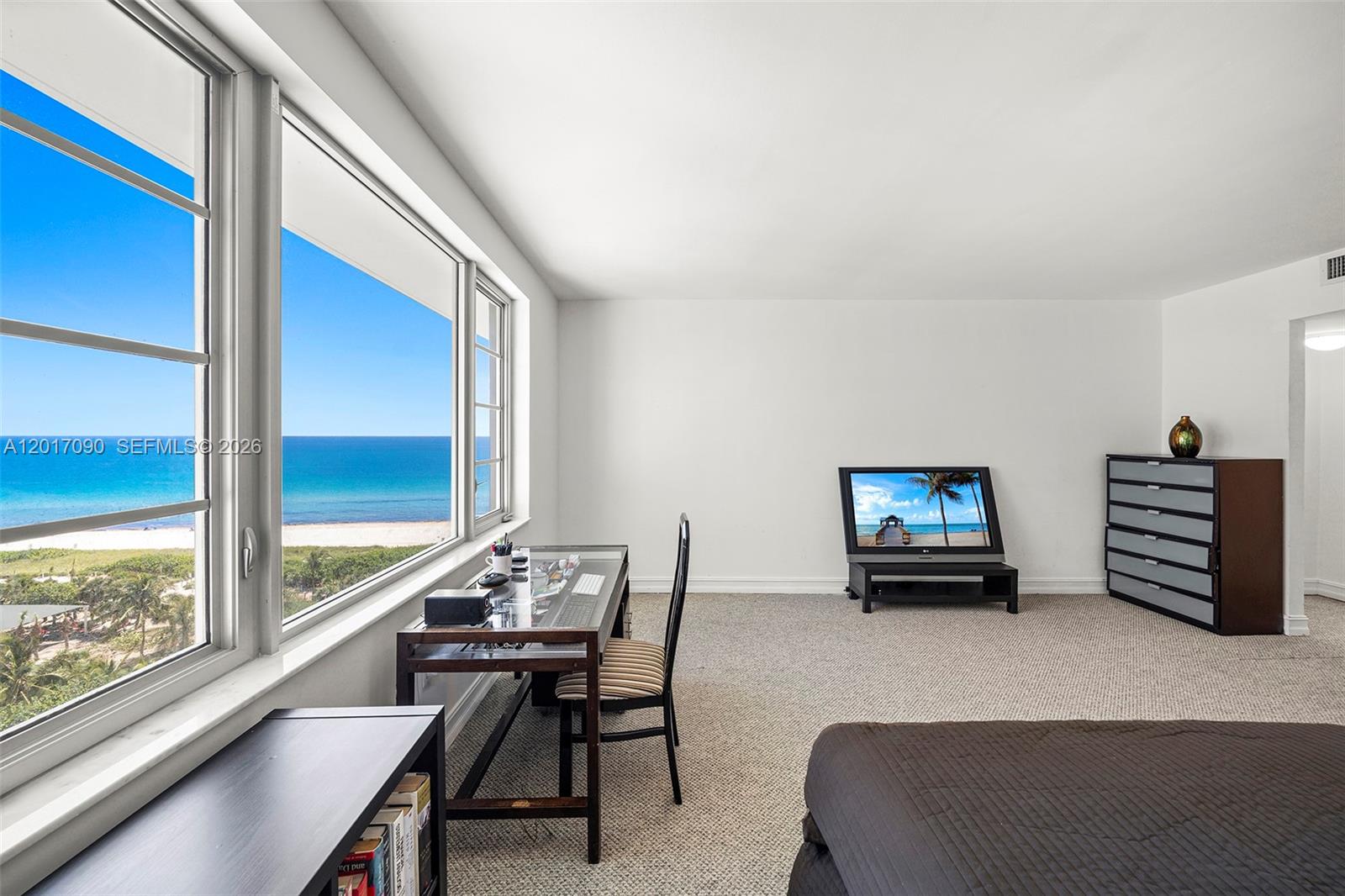 5255 Collins Ave #9F Miami Beach, FL 33140