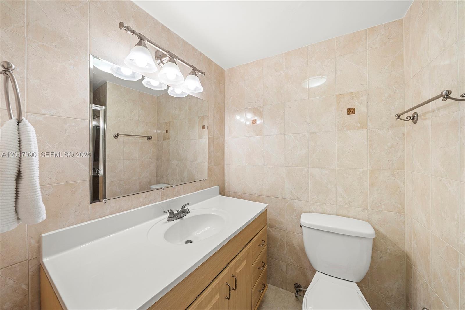 5255 Collins Ave #9F Miami Beach, FL 33140