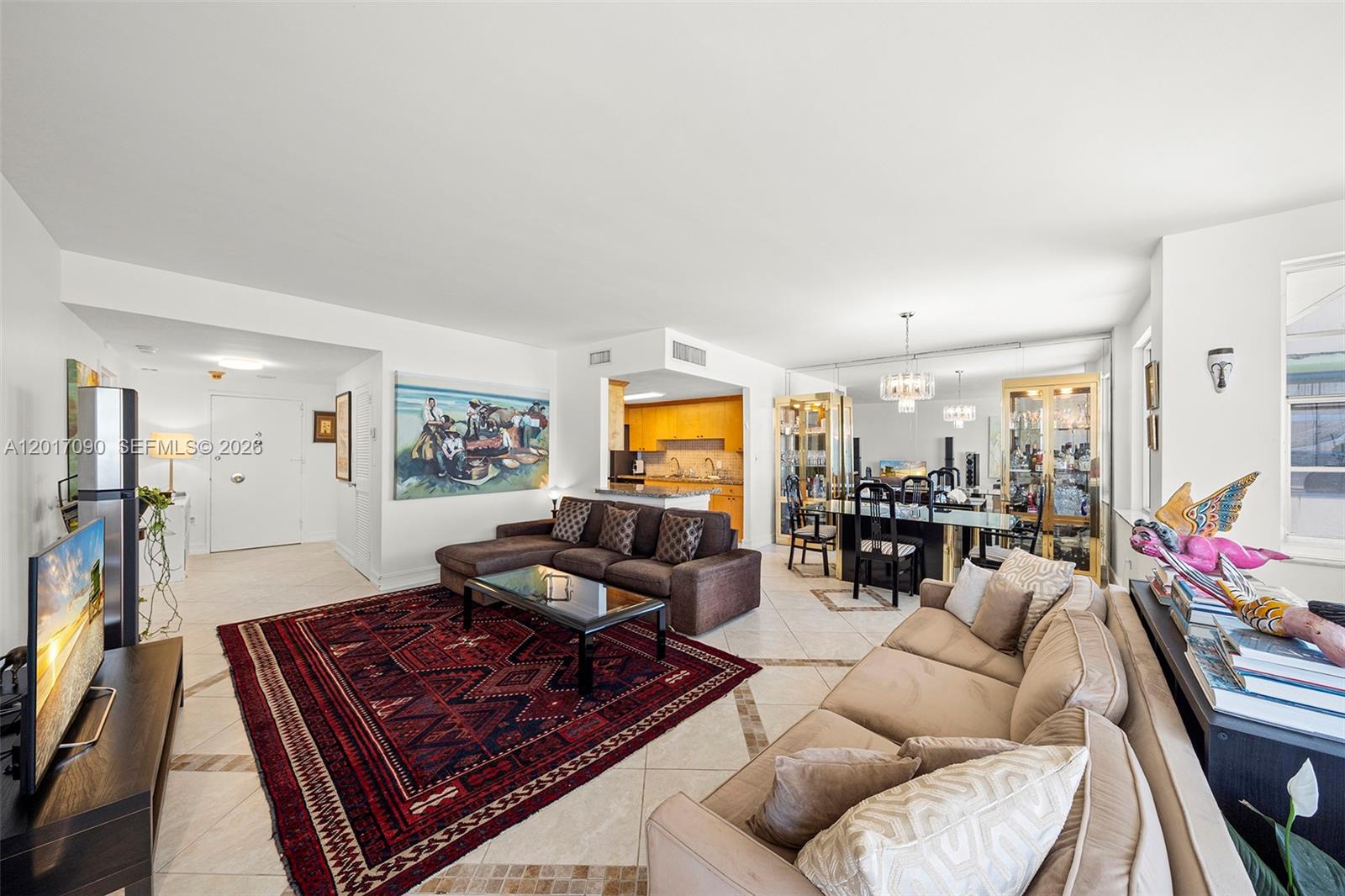 5255 Collins Ave #9F Miami Beach, FL 33140