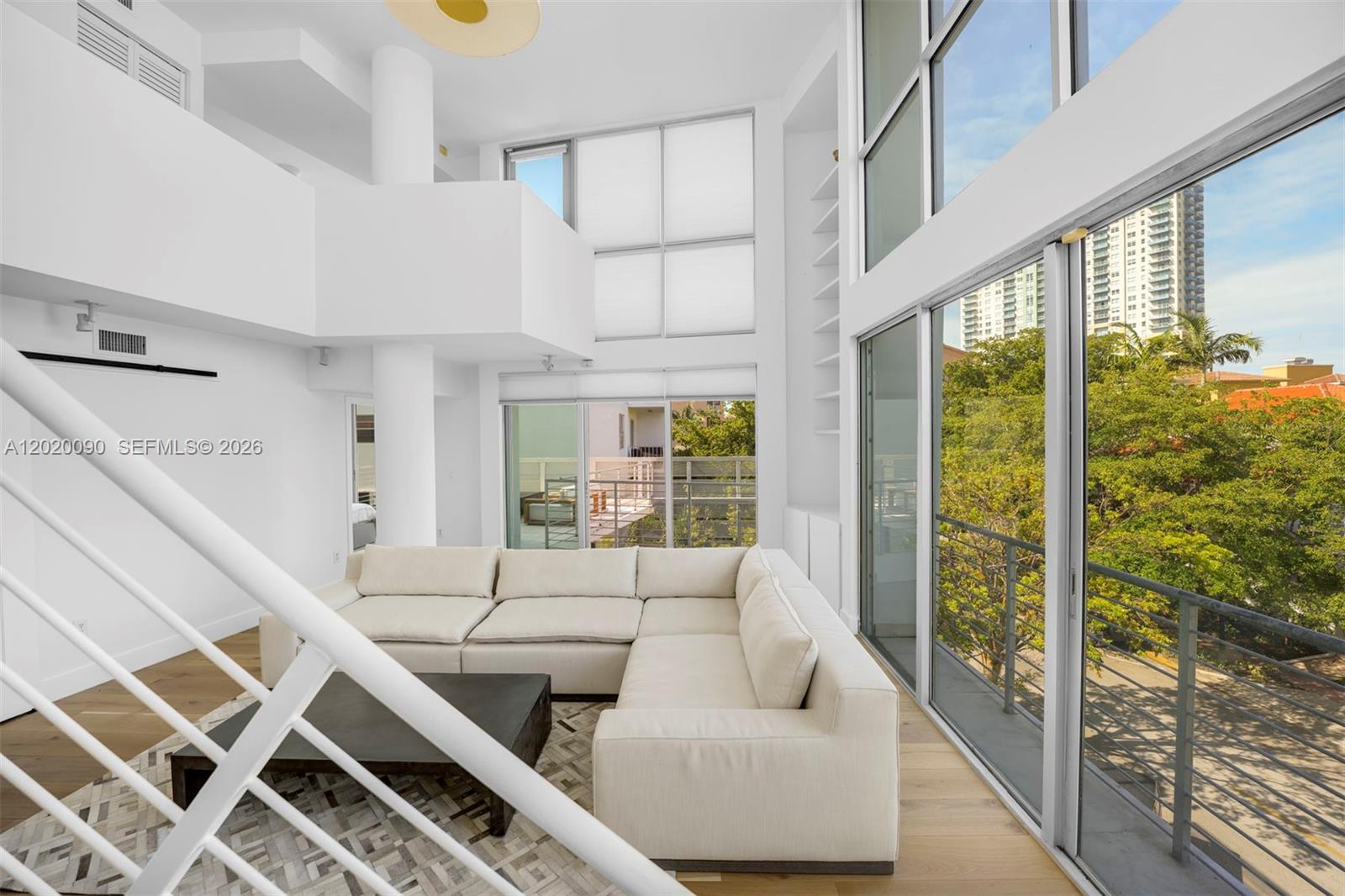 221 Jefferson Ave #10 Miami Beach, FL 33139