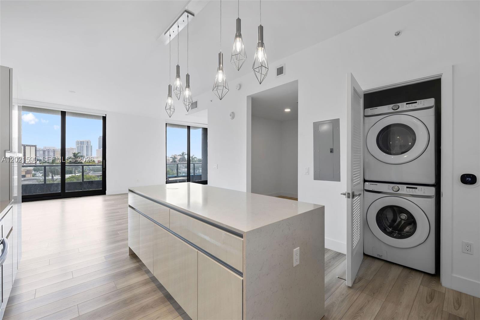 101 Diplomat Pkwy #410
