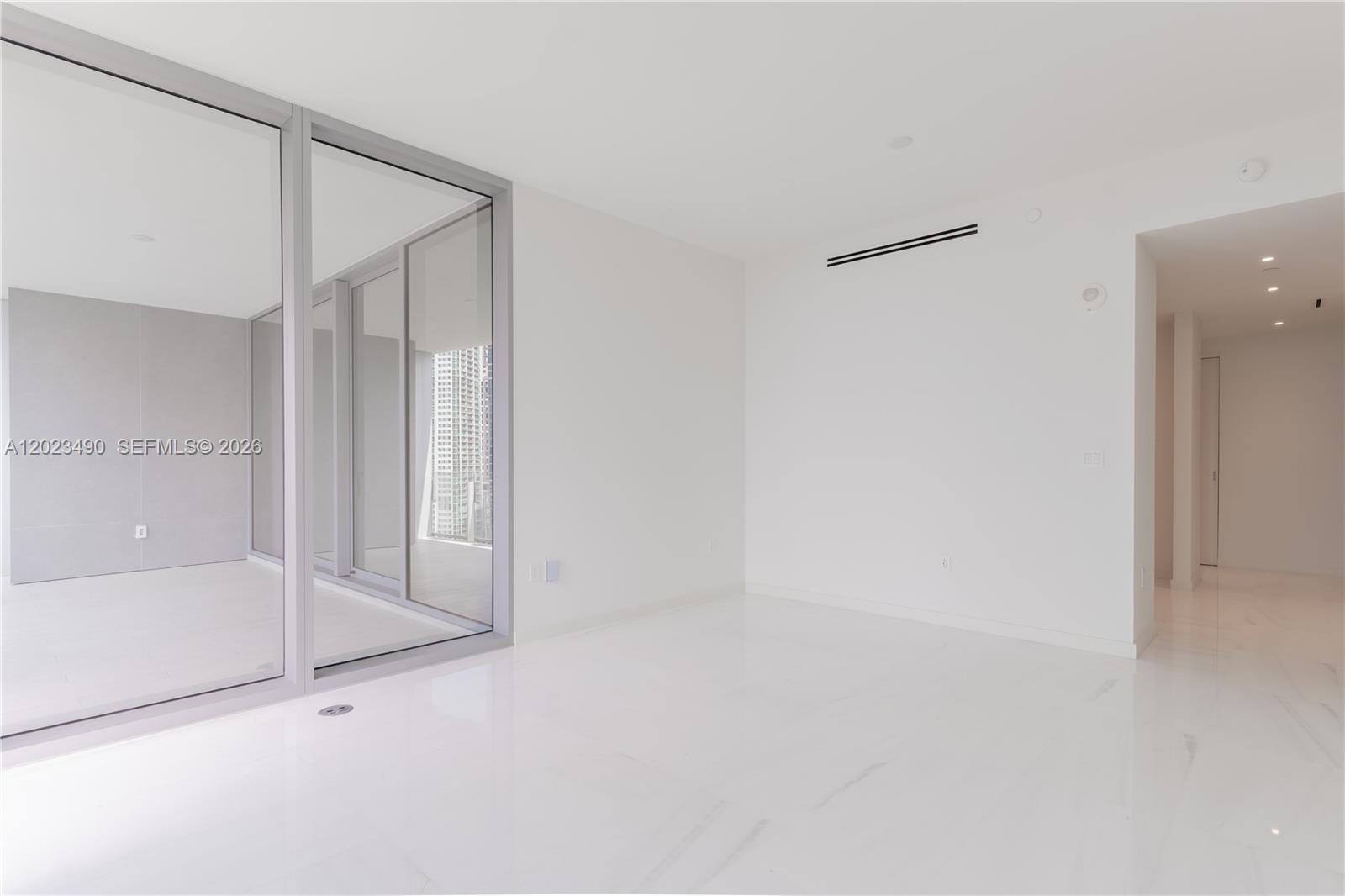 300 Biscayne Blvd Way #1704 Miami, FL 33131