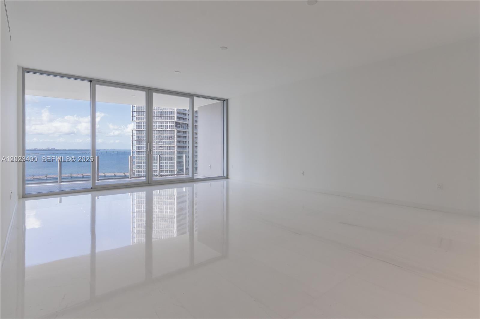 300 Biscayne Blvd Way #1704 Miami, FL 33131