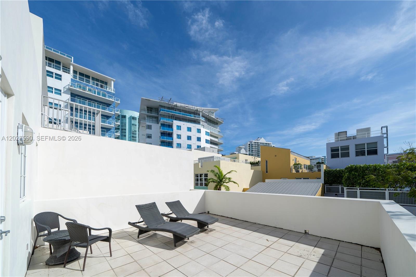230 Water Way Miami Beach, FL 33141