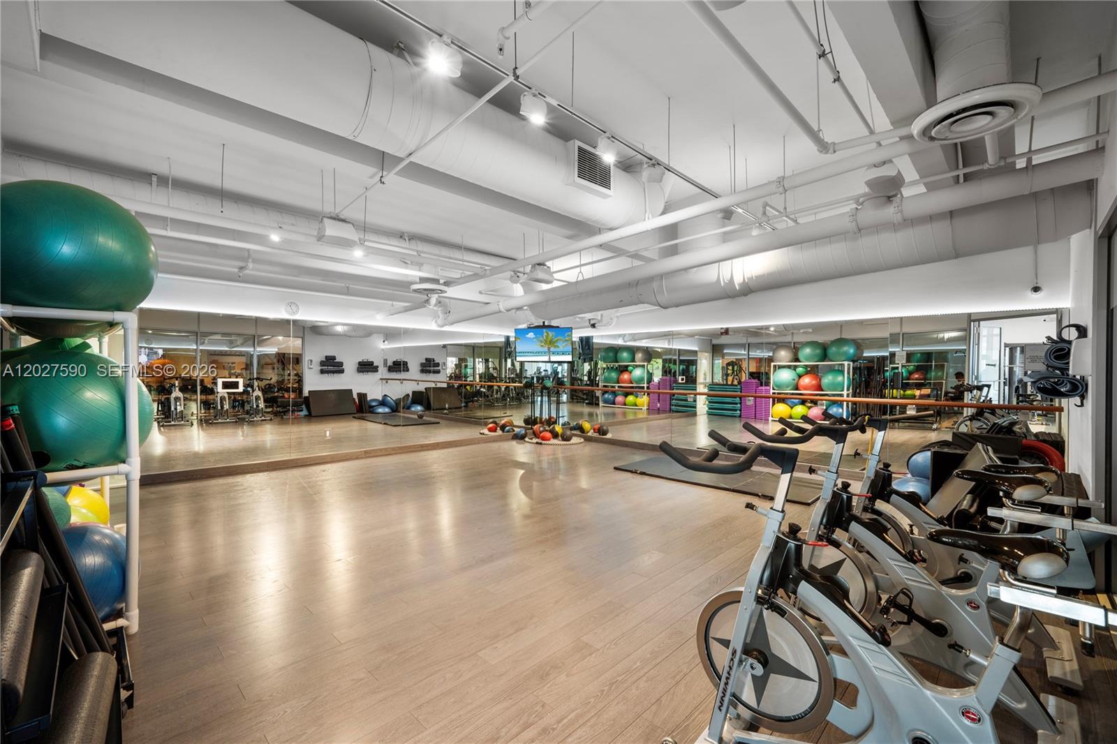230 Water Way Miami Beach, FL 33141