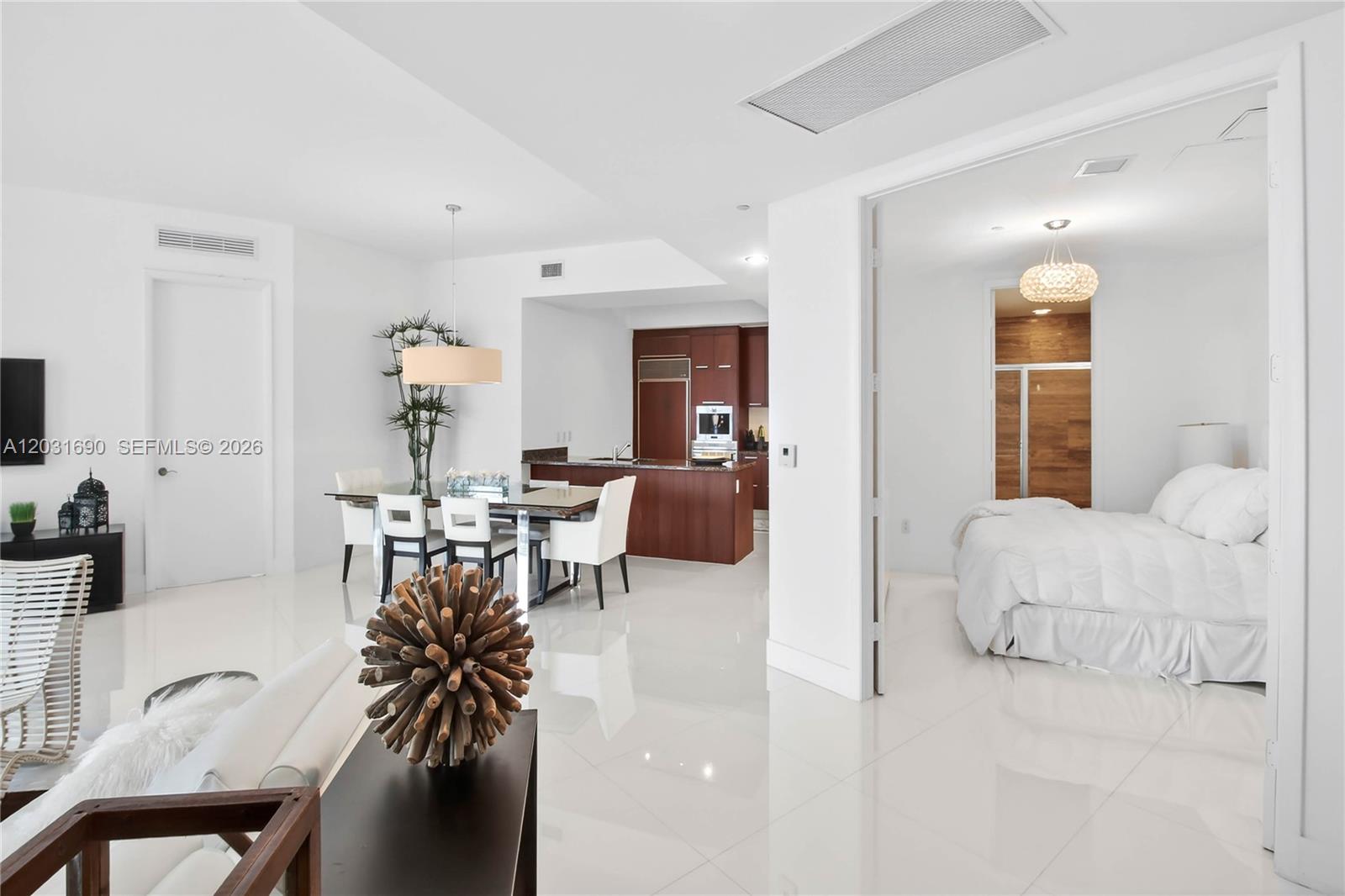 15811 Collins Ave #403 Sunny Isles Beach, FL 33160