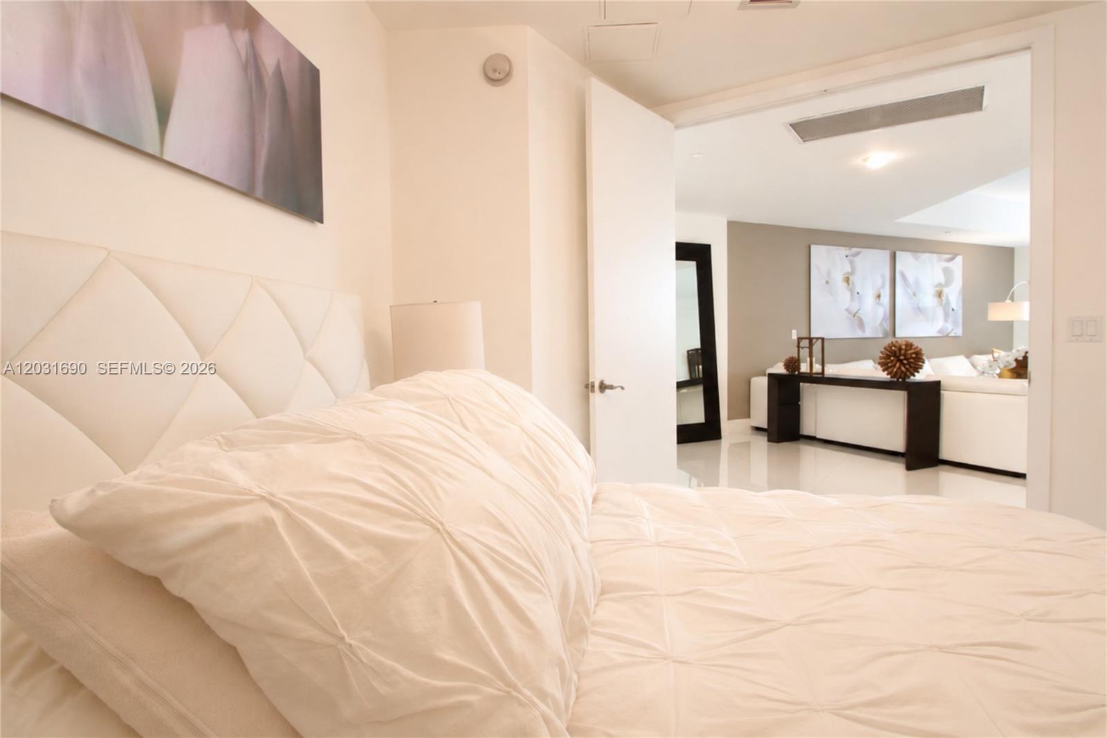 15811 Collins Ave #403 Sunny Isles Beach, FL 33160