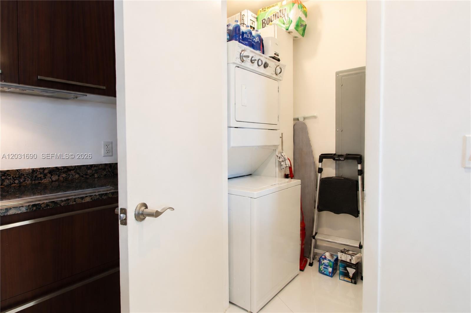 15811 Collins Ave #403 Sunny Isles Beach, FL 33160