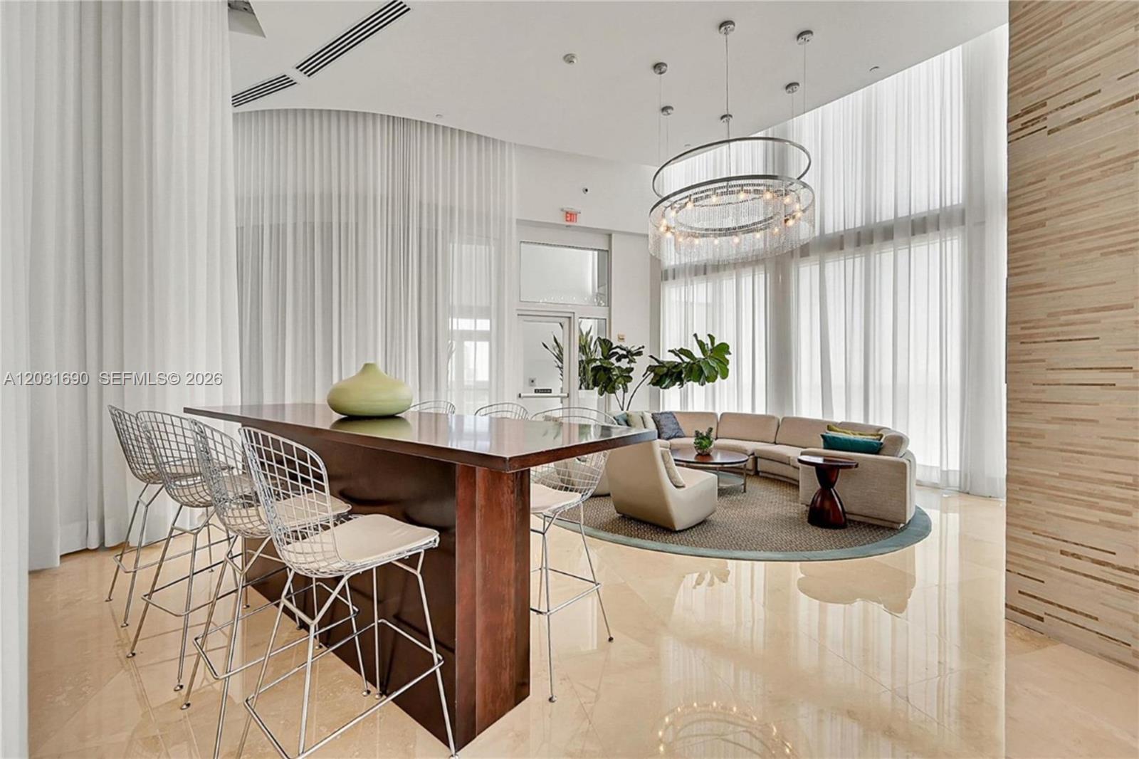 15811 Collins Ave #403 Sunny Isles Beach, FL 33160