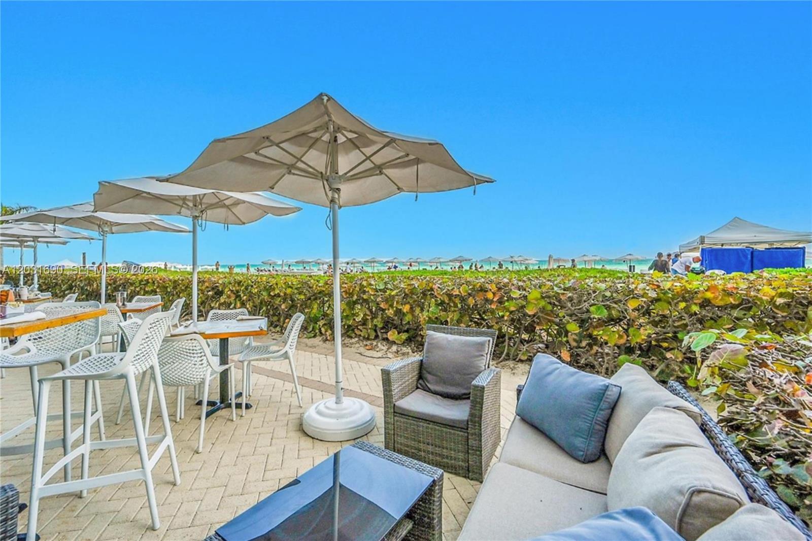 15811 Collins Ave #403 Sunny Isles Beach, FL 33160