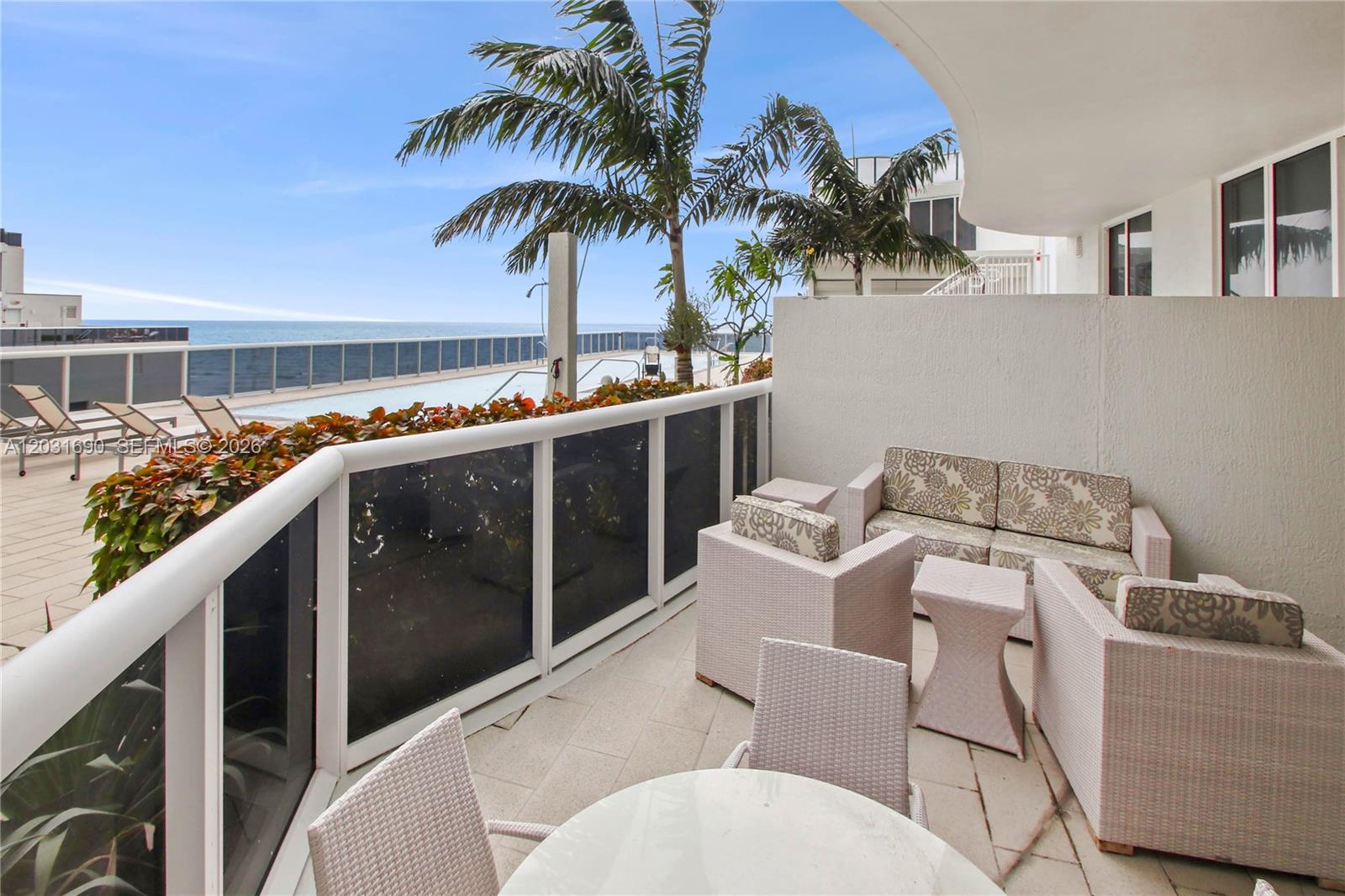 15811 Collins Ave #403 Sunny Isles Beach, FL 33160