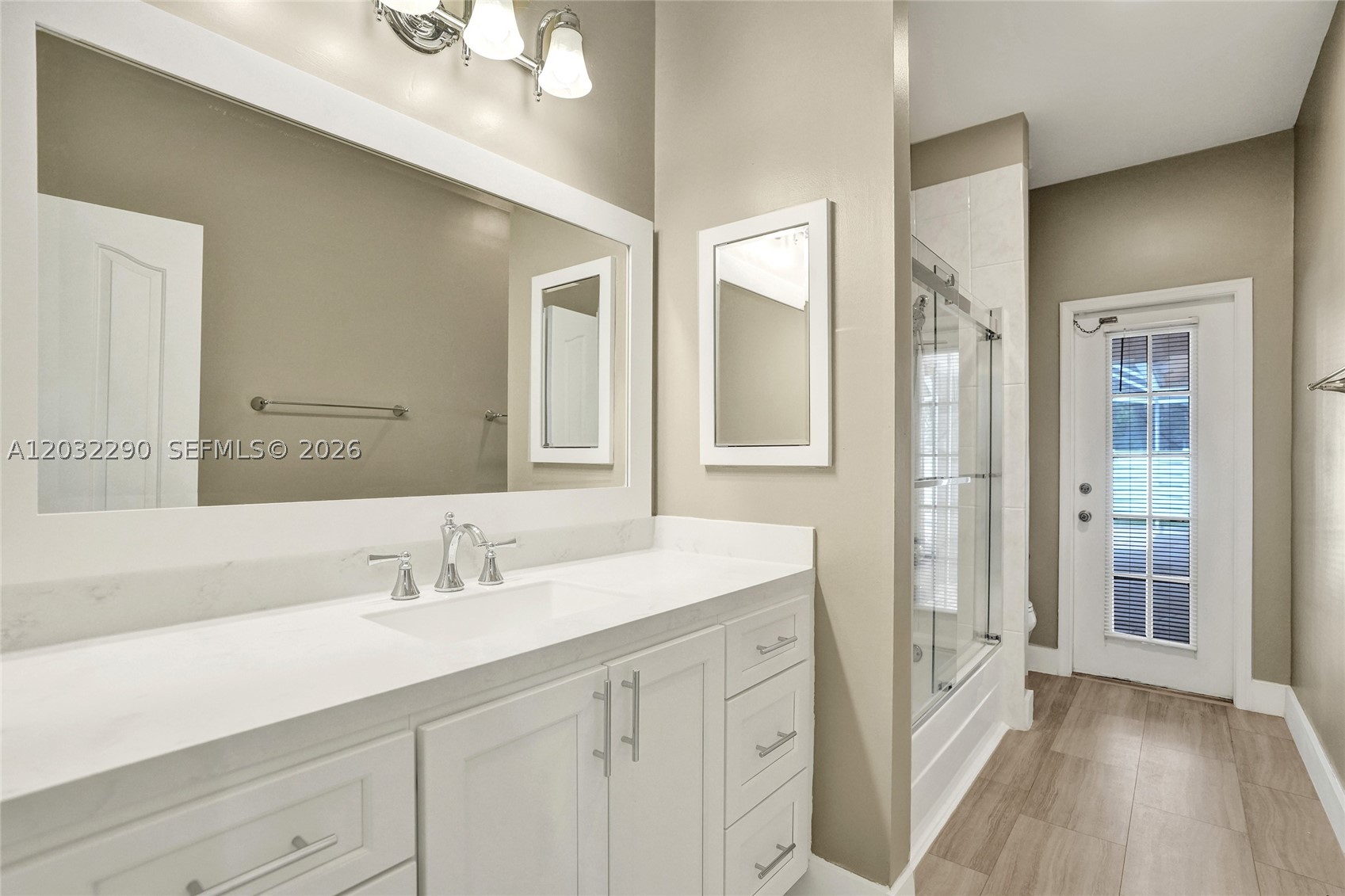 8269 NW 40th Ct Coral Springs, FL 33065