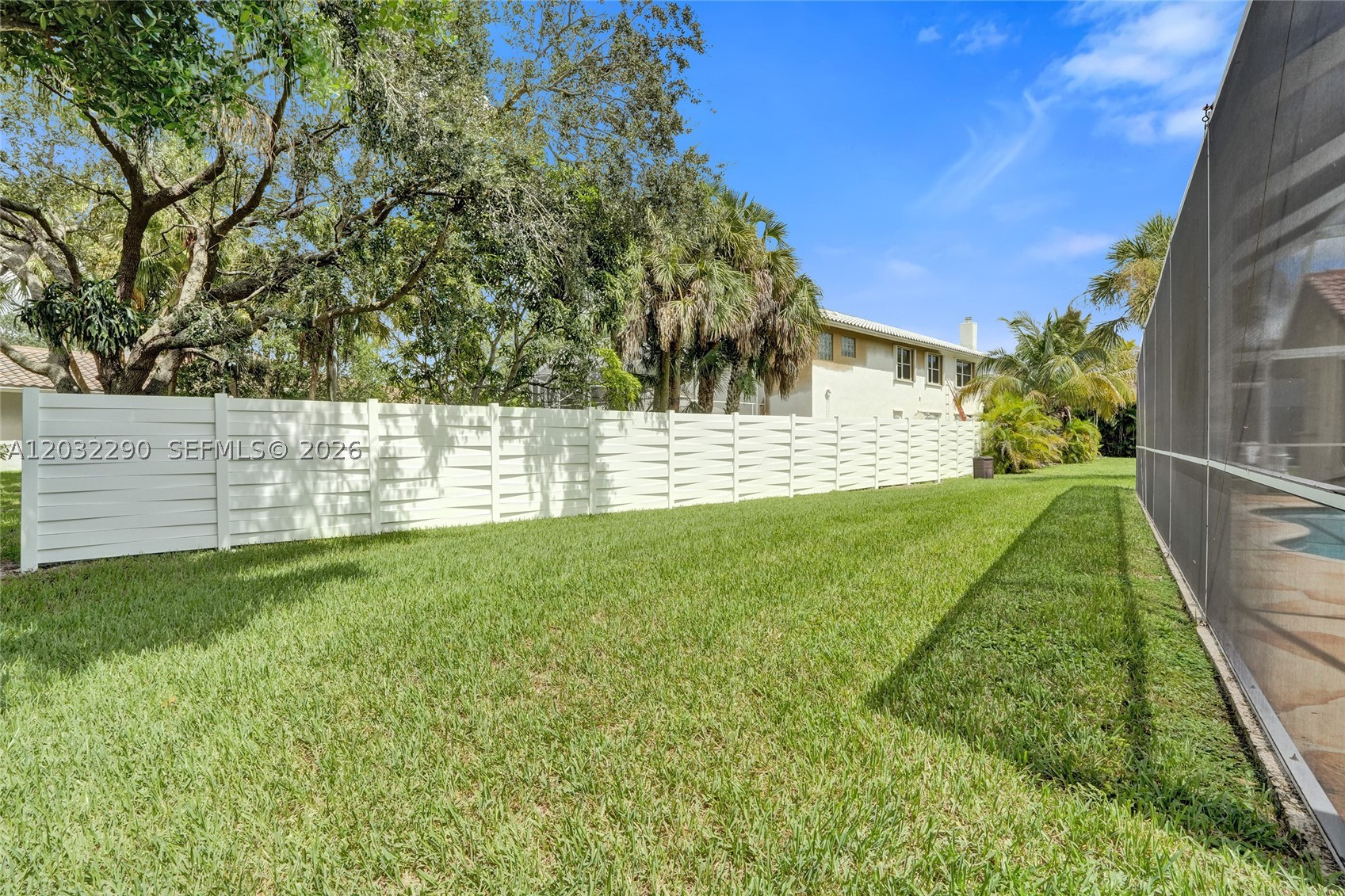 8269 NW 40th Ct Coral Springs, FL 33065