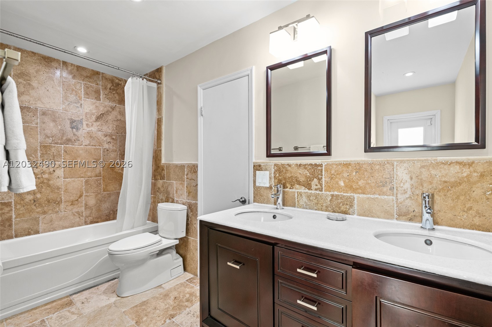 7360 SW 115th St Pinecrest, FL 33156