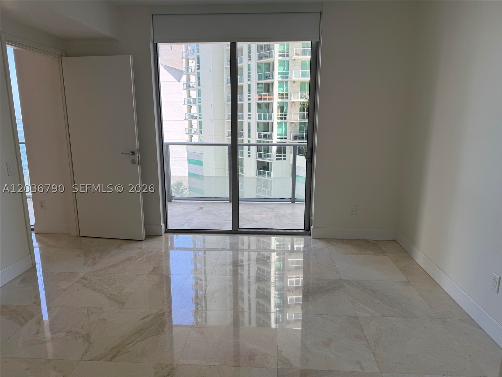 image Brickell House9