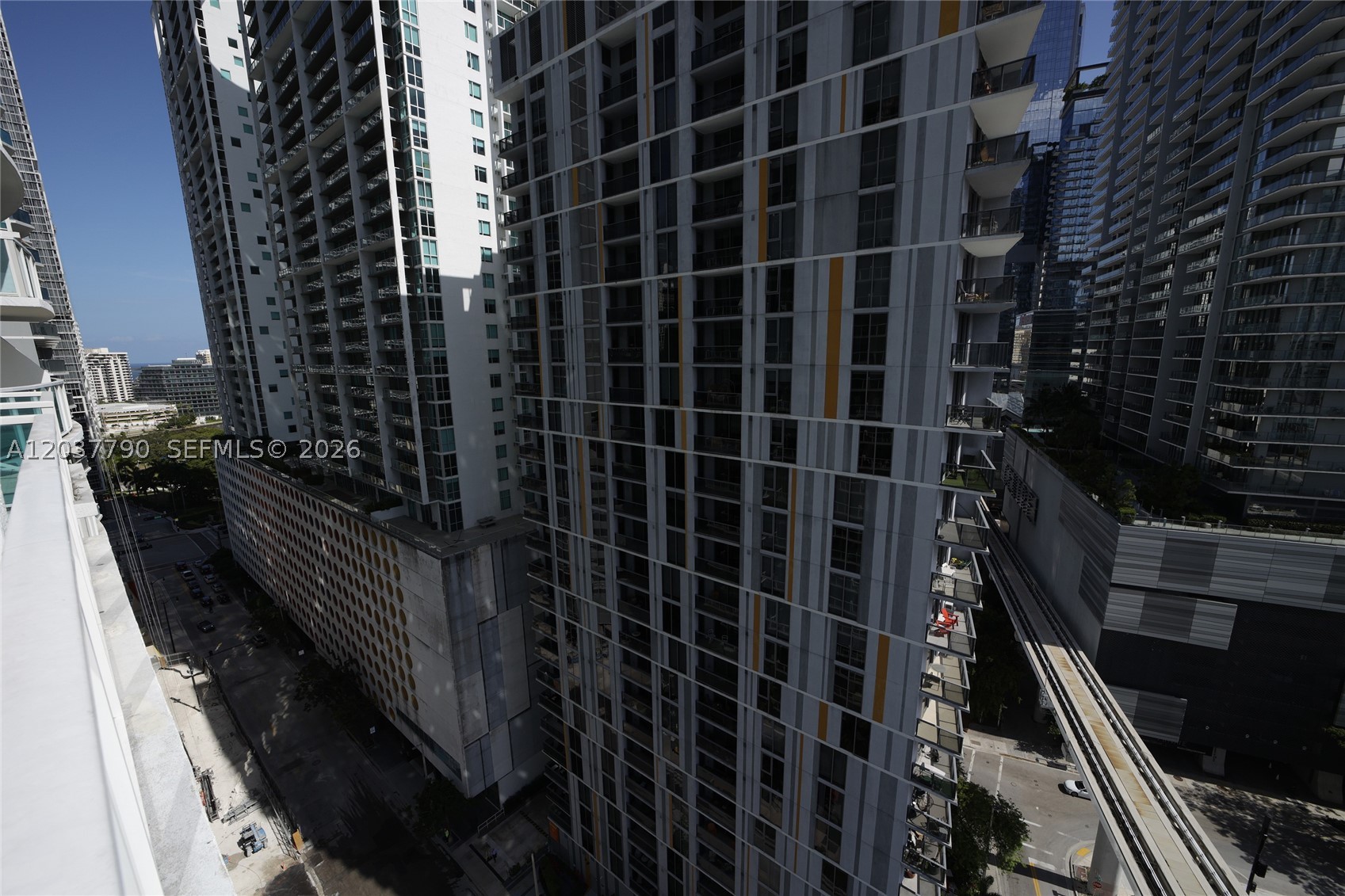 image Brickell on the River South49