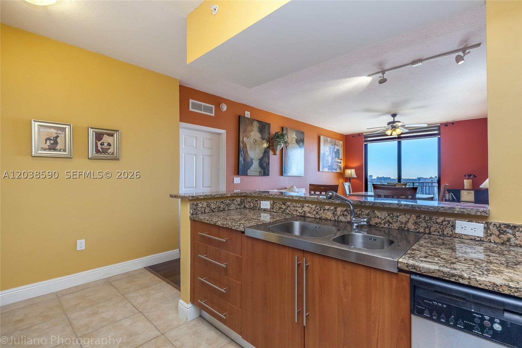888 S Douglas Rd #1608 Coral Gables, FL 33134