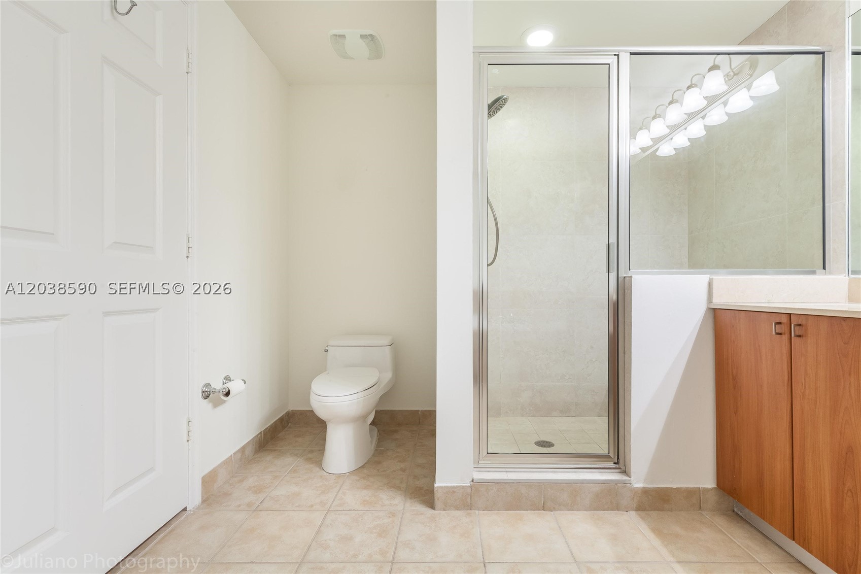 888 S Douglas Rd #1608 Coral Gables, FL 33134