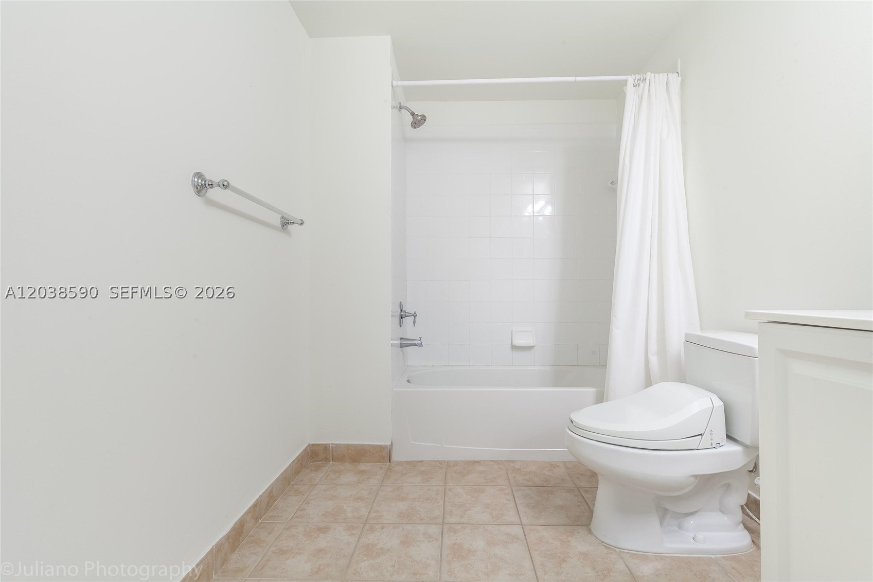 888 S Douglas Rd #1608 Coral Gables, FL 33134