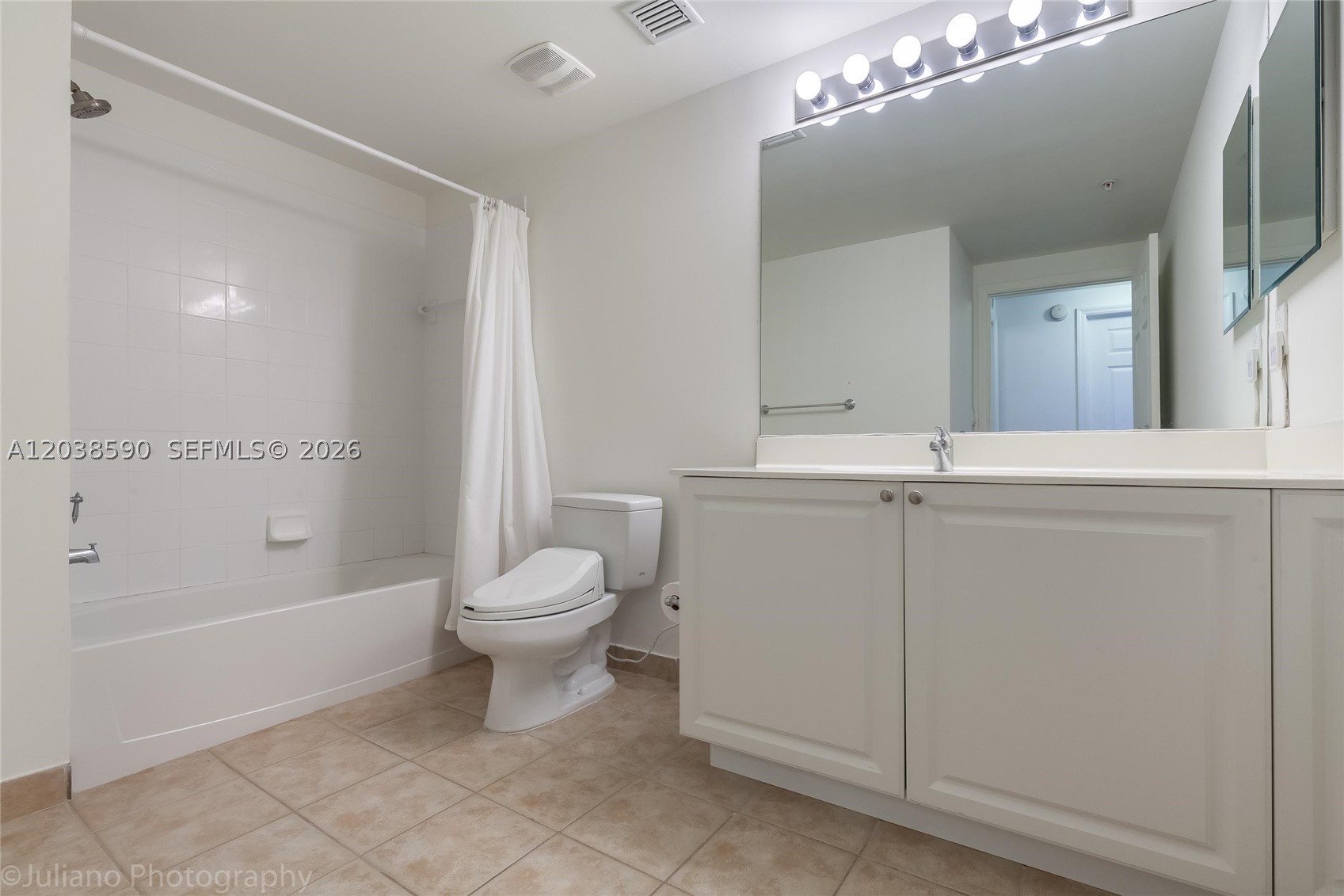 888 S Douglas Rd #1608 Coral Gables, FL 33134