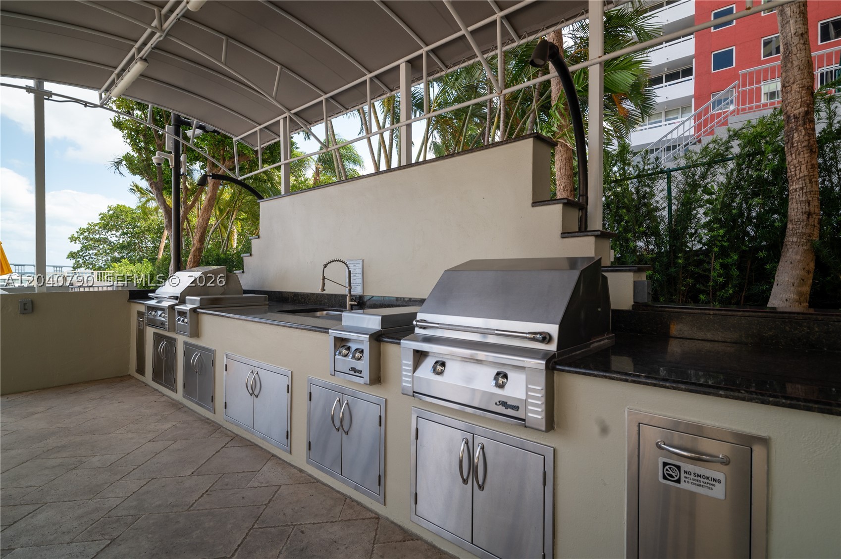 1581 Brickell Ave #PH104 Miami, FL 33129