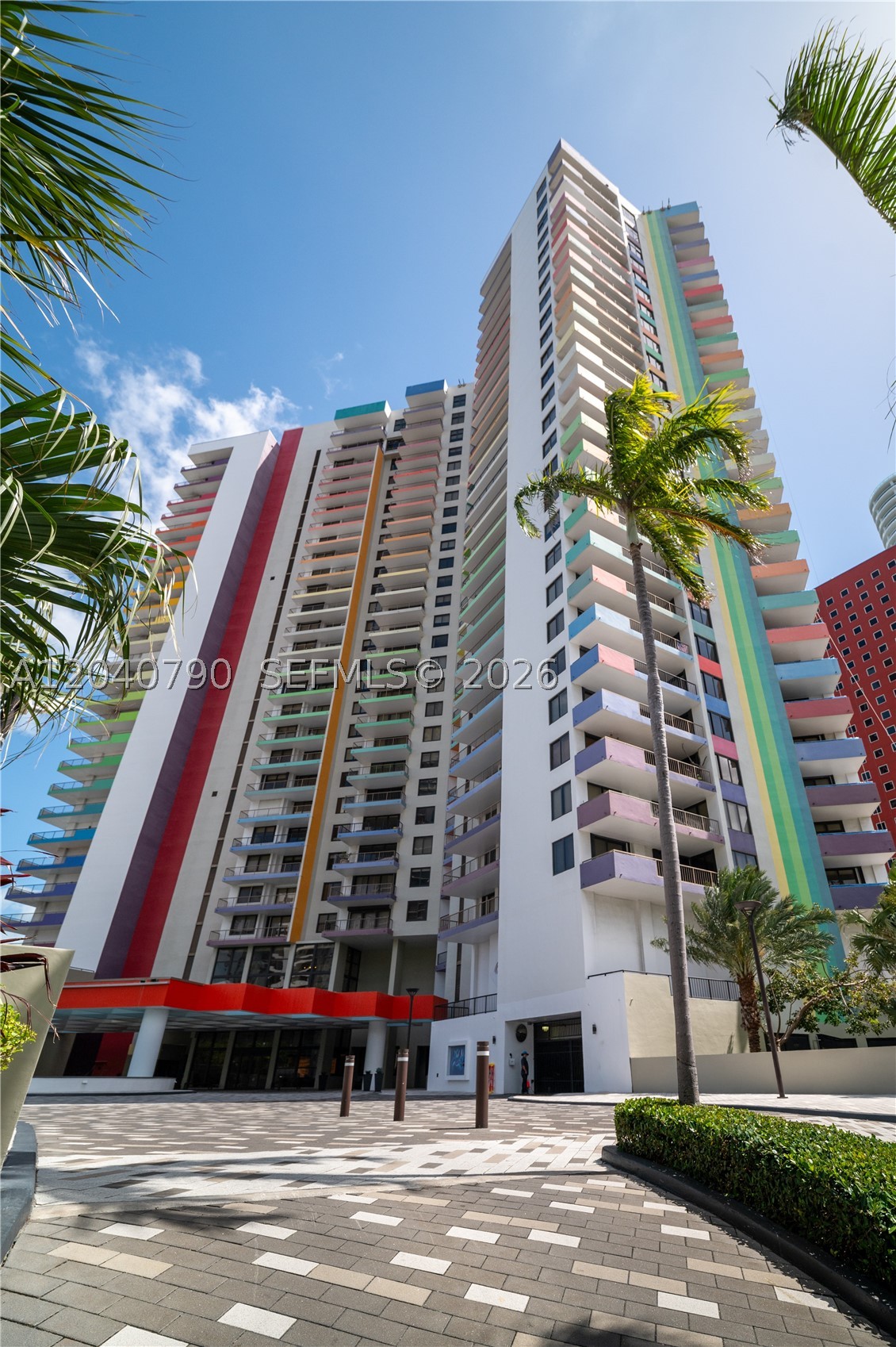 1581 Brickell Ave #PH104 Miami, FL 33129