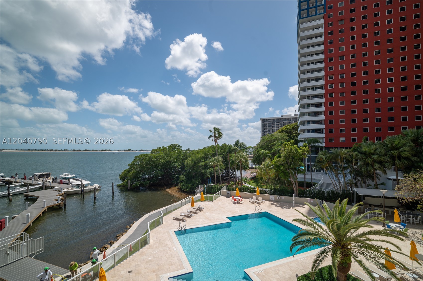 1581 Brickell Ave #PH104 Miami, FL 33129