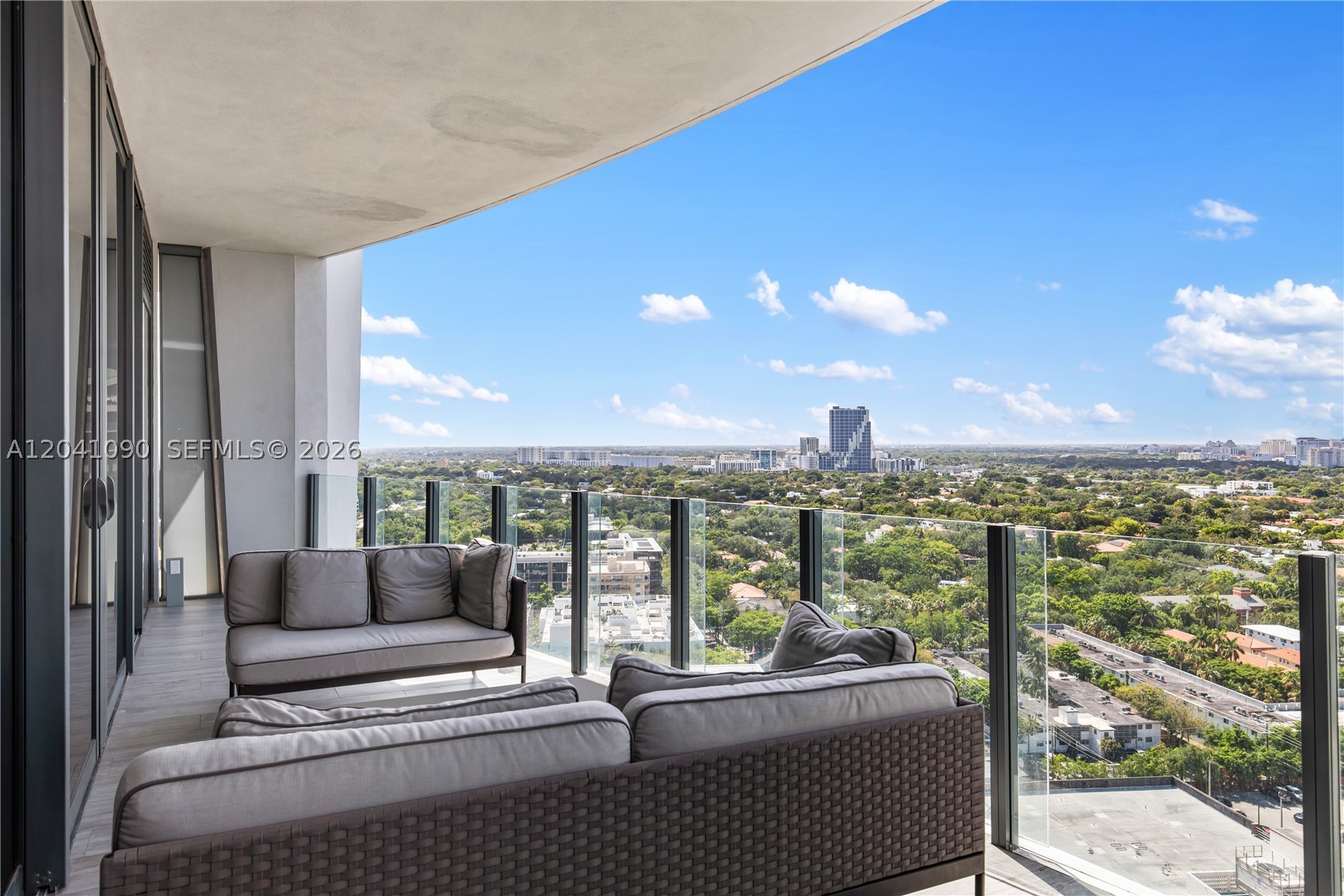 image Park Grove Club Residences17