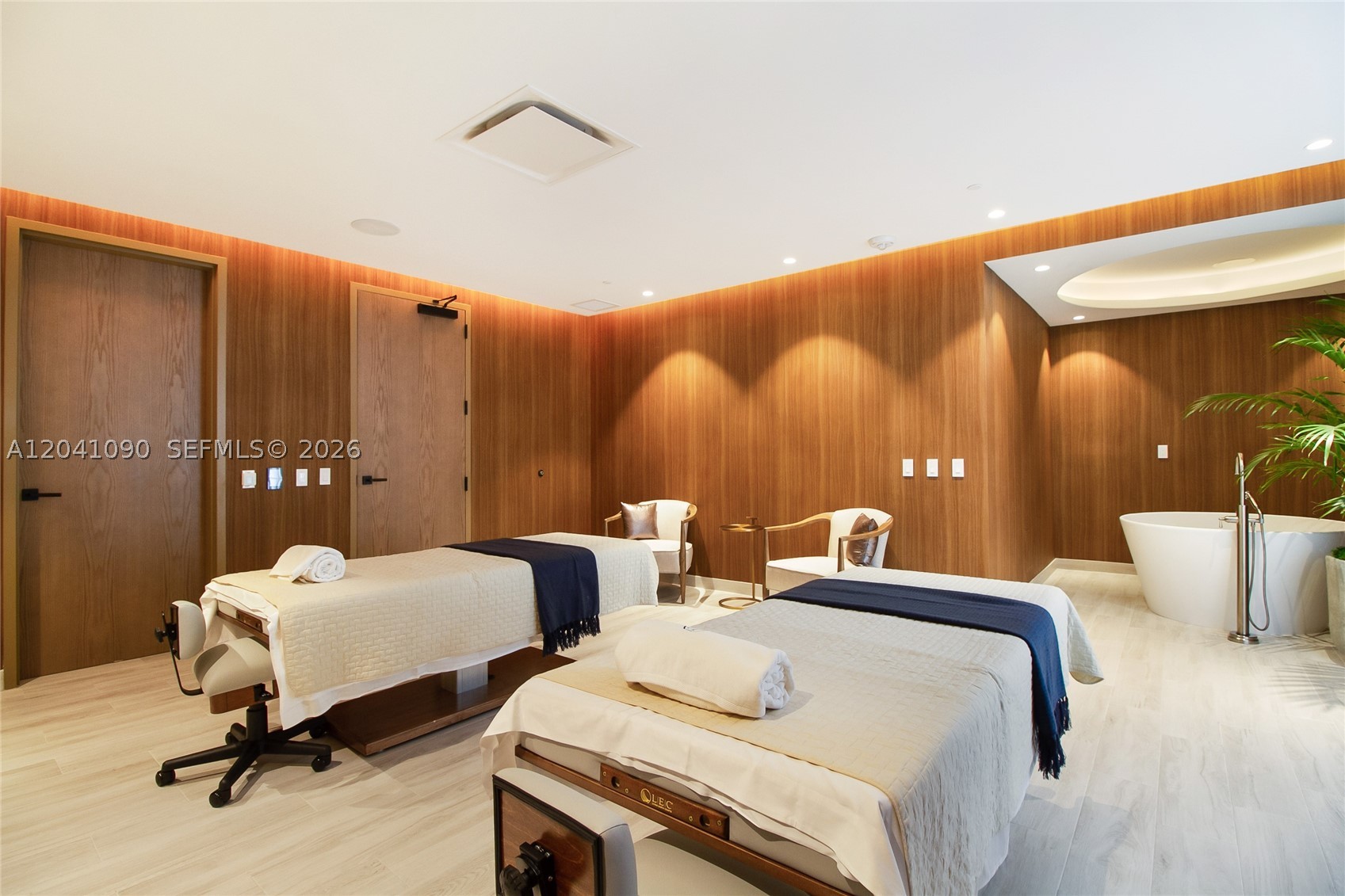 image Park Grove Club Residences25