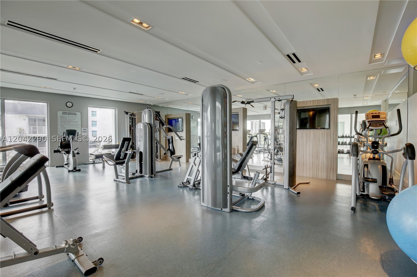 image Le Parc at Brickell24