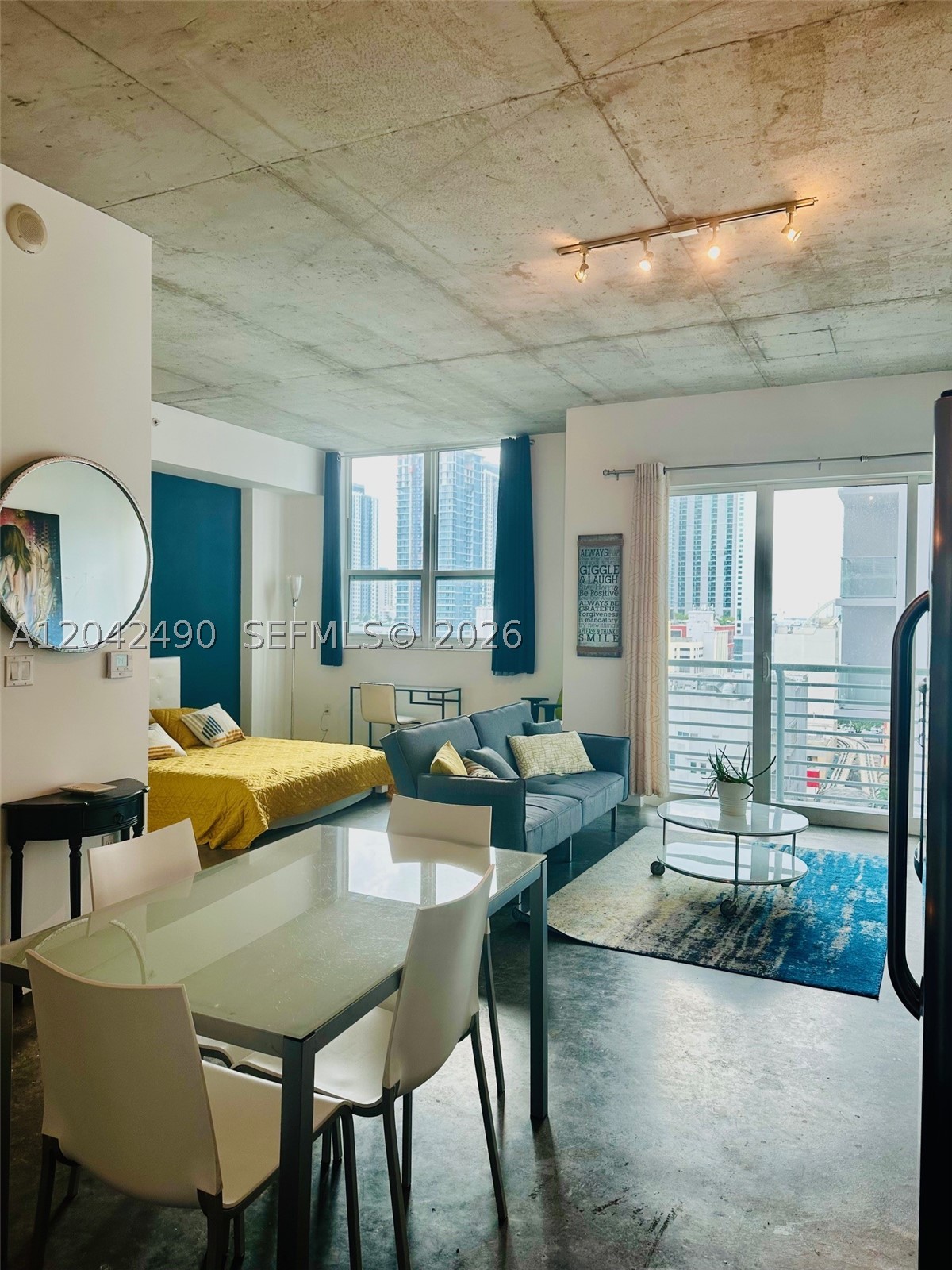 image The Loft 21