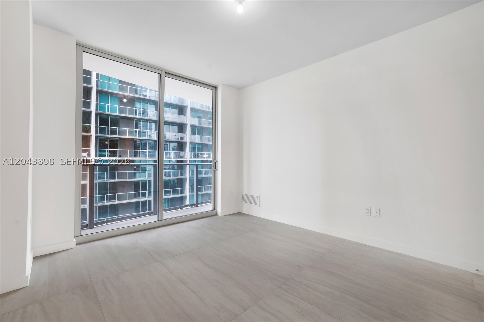 image Viceroy Brickell Residences7