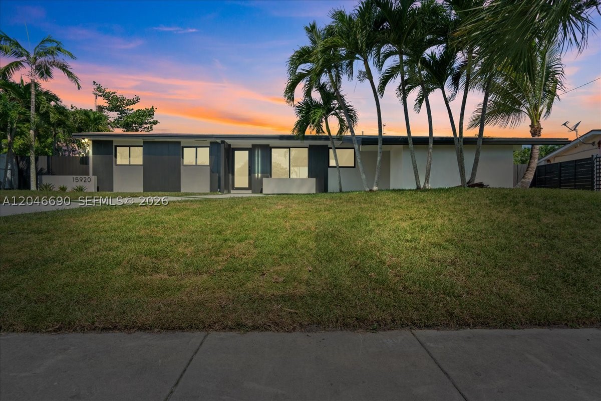 15920 SW 105th Ave