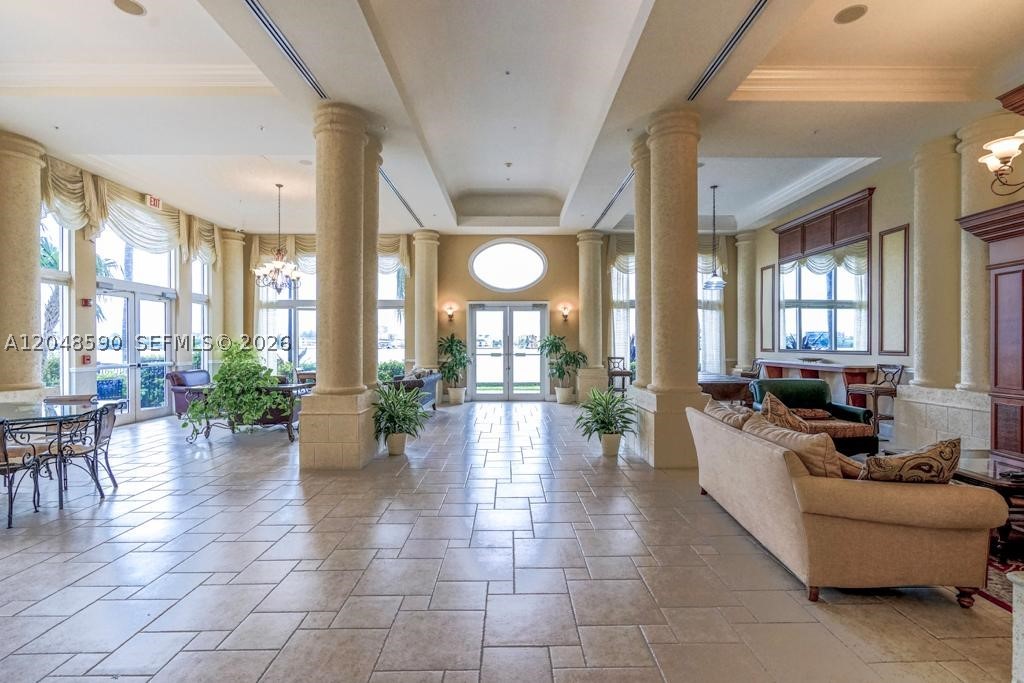 image Porto Bellagio Condo13