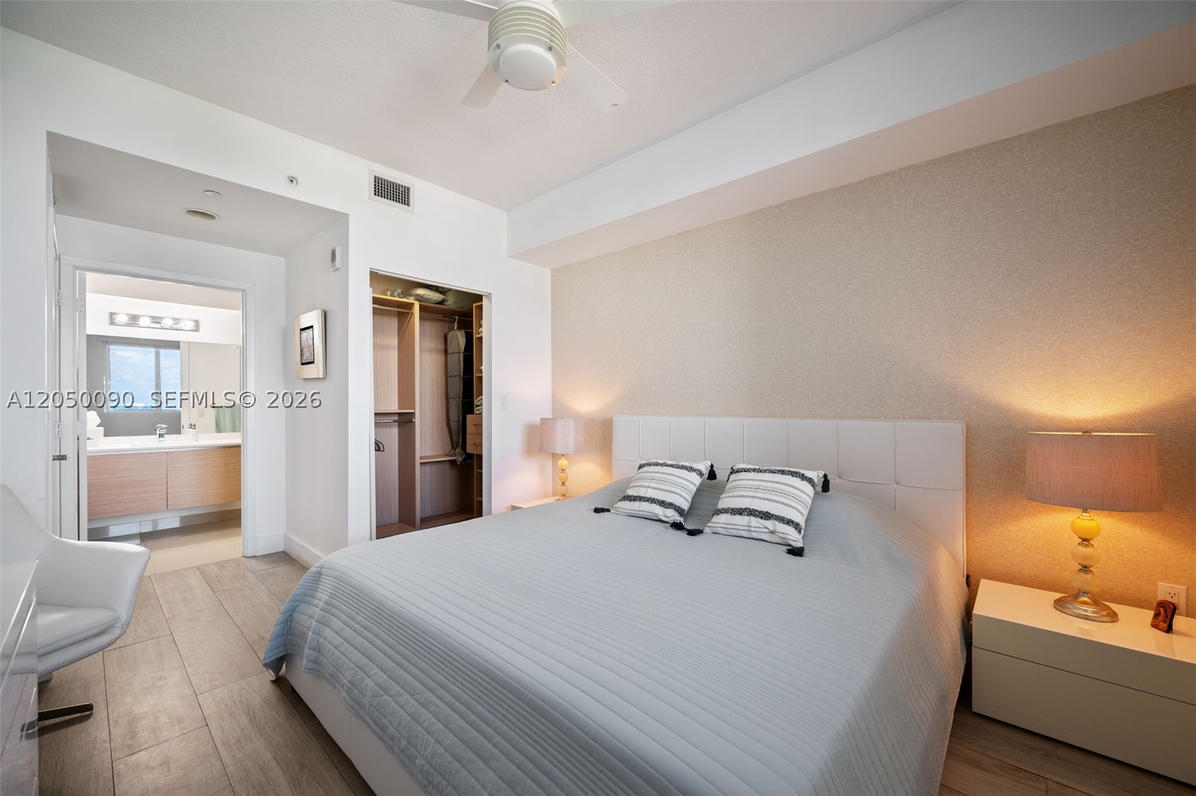 image Bay House22