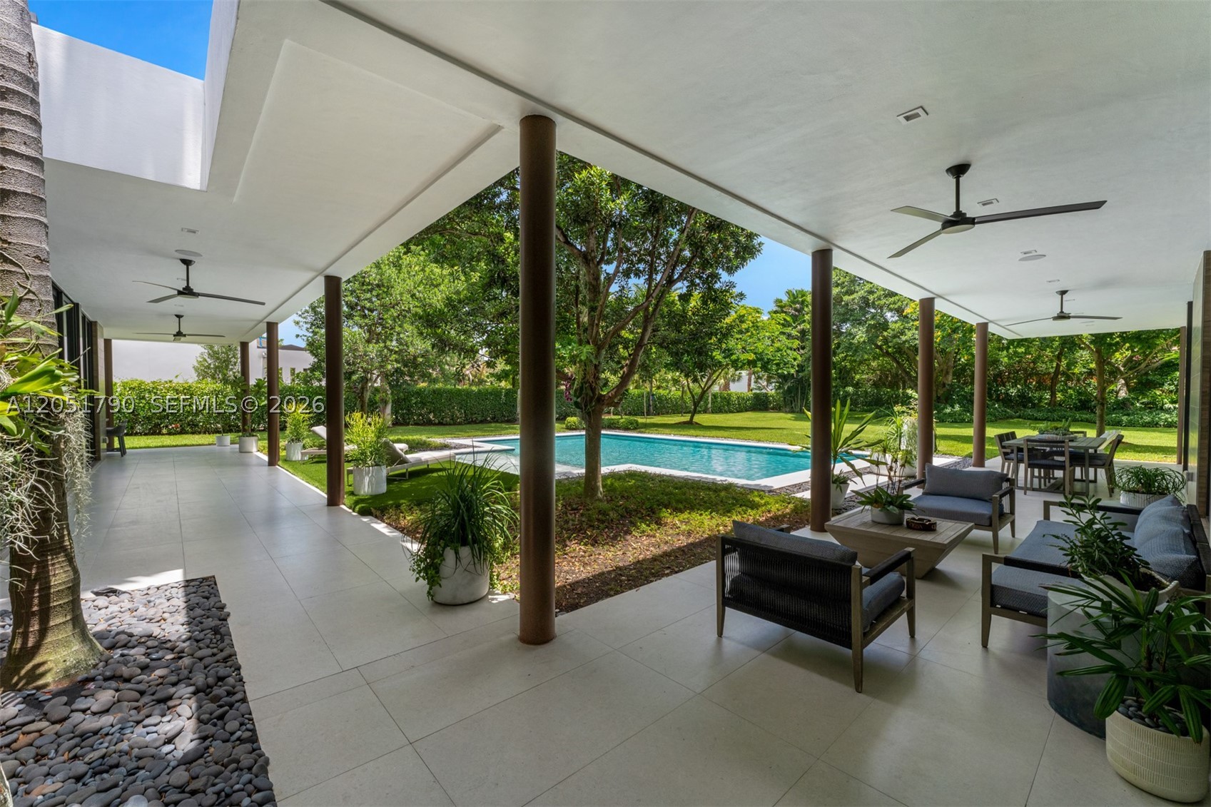 7502 SW 102nd St Pinecrest, FL 33156