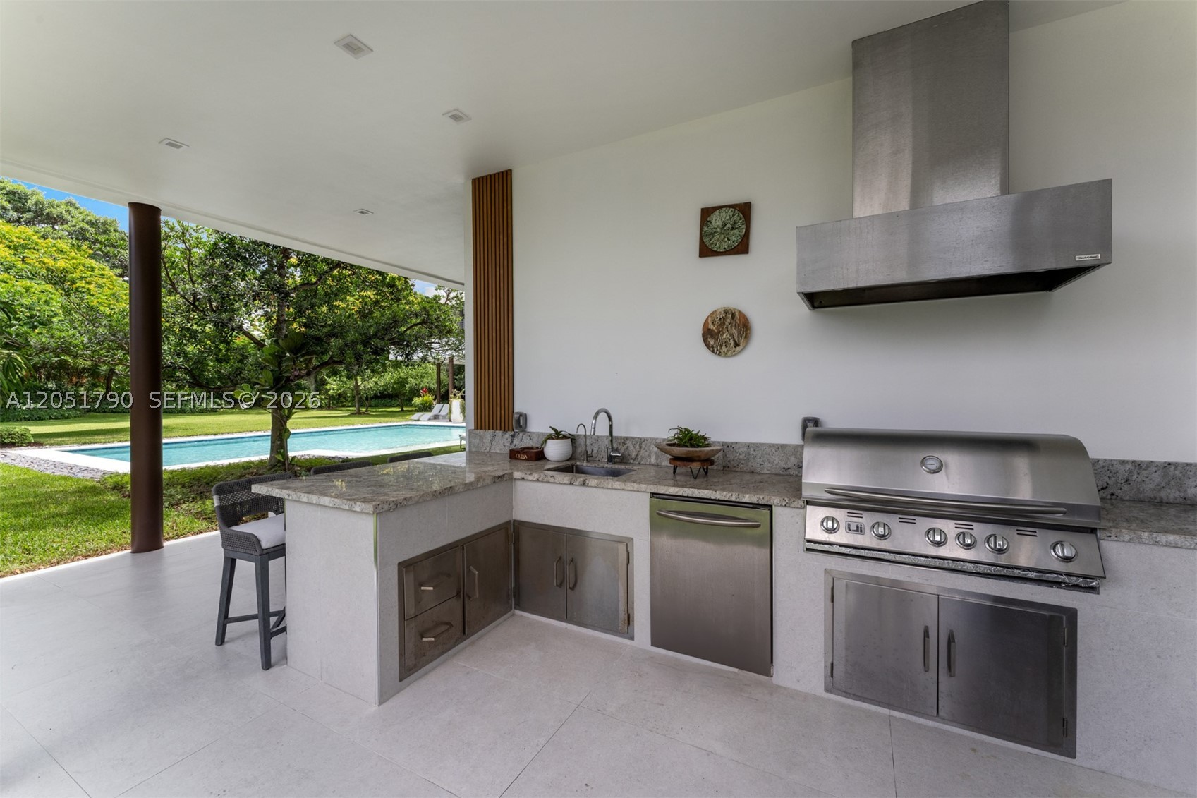 7502 SW 102nd St Pinecrest, FL 33156