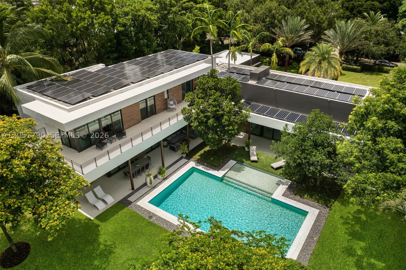 7502 SW 102nd St Pinecrest, FL 33156