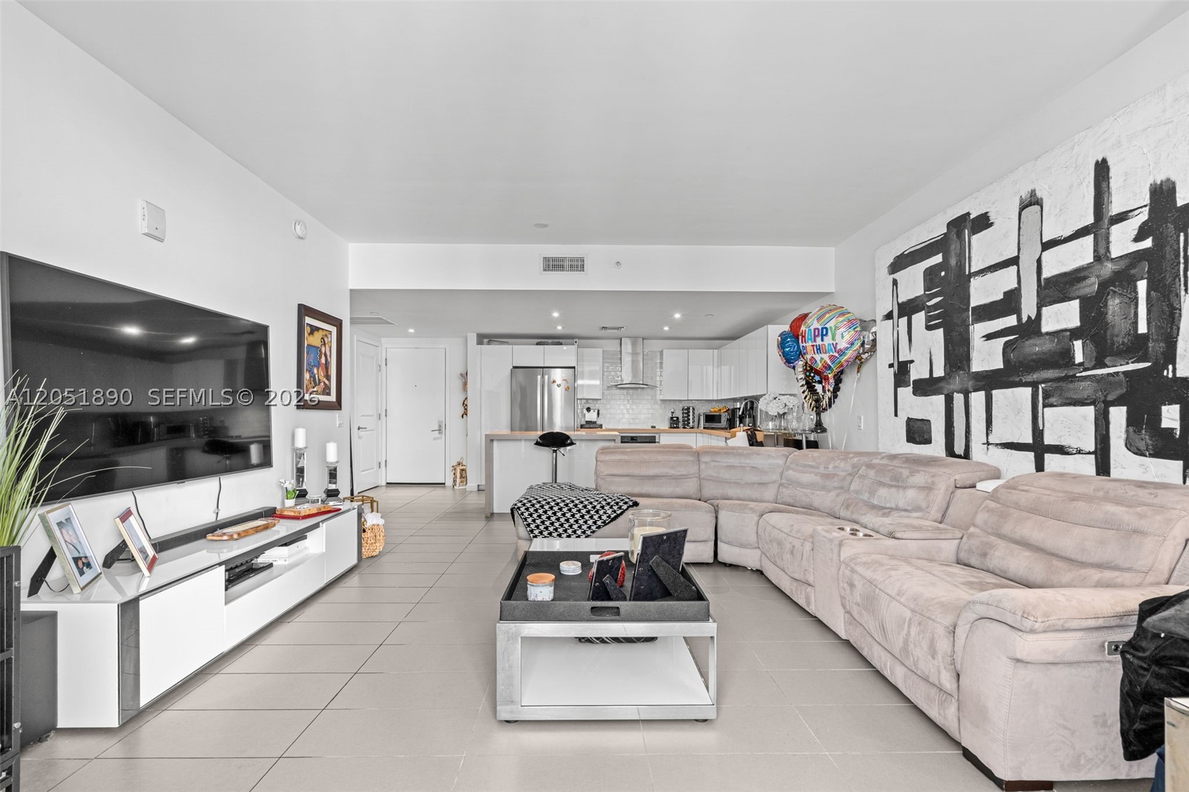 image Canvas9