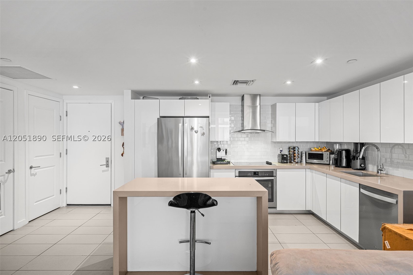 image Canvas10