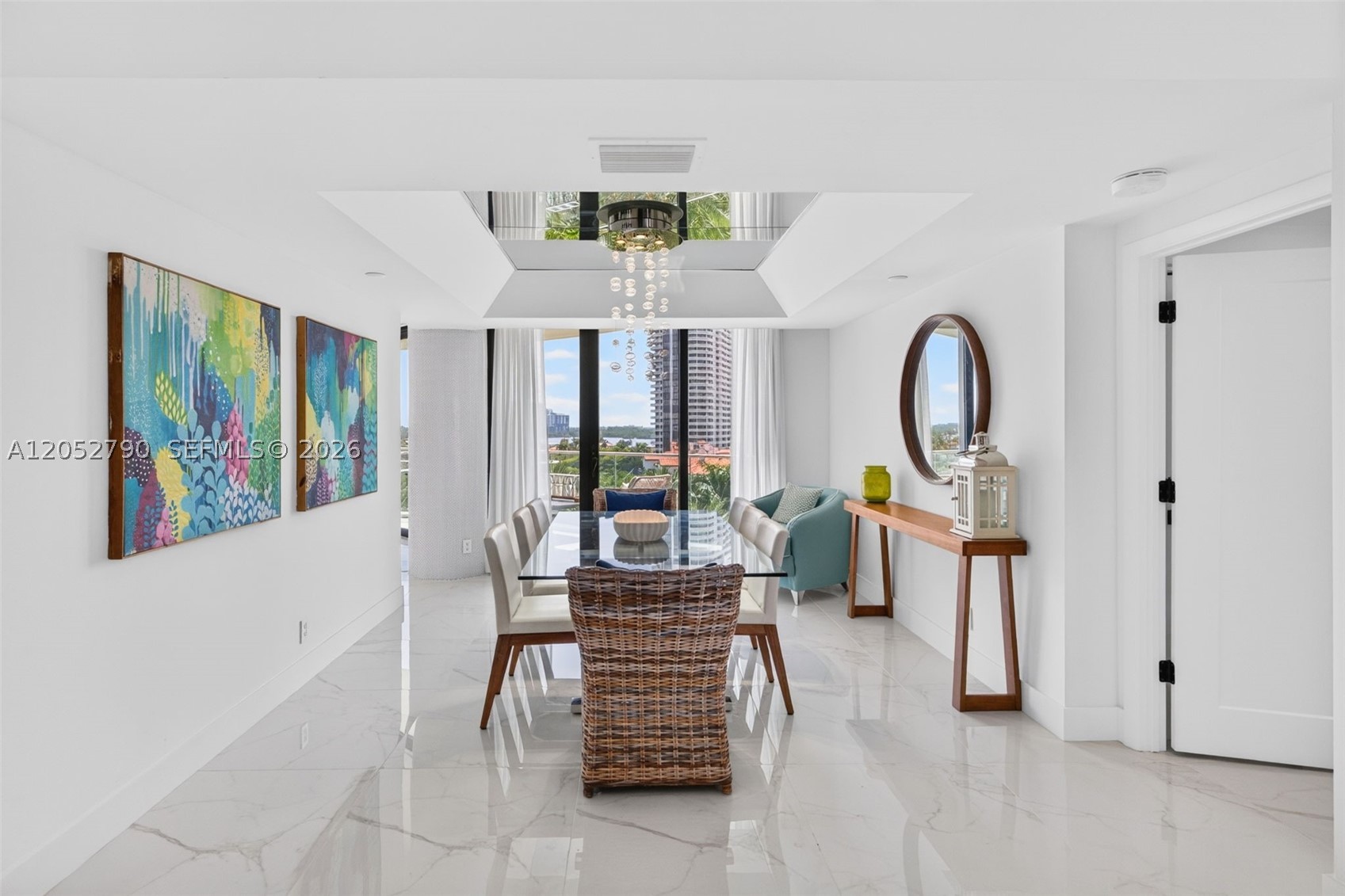 2800 Island Bl #904 Aventura, FL 33160