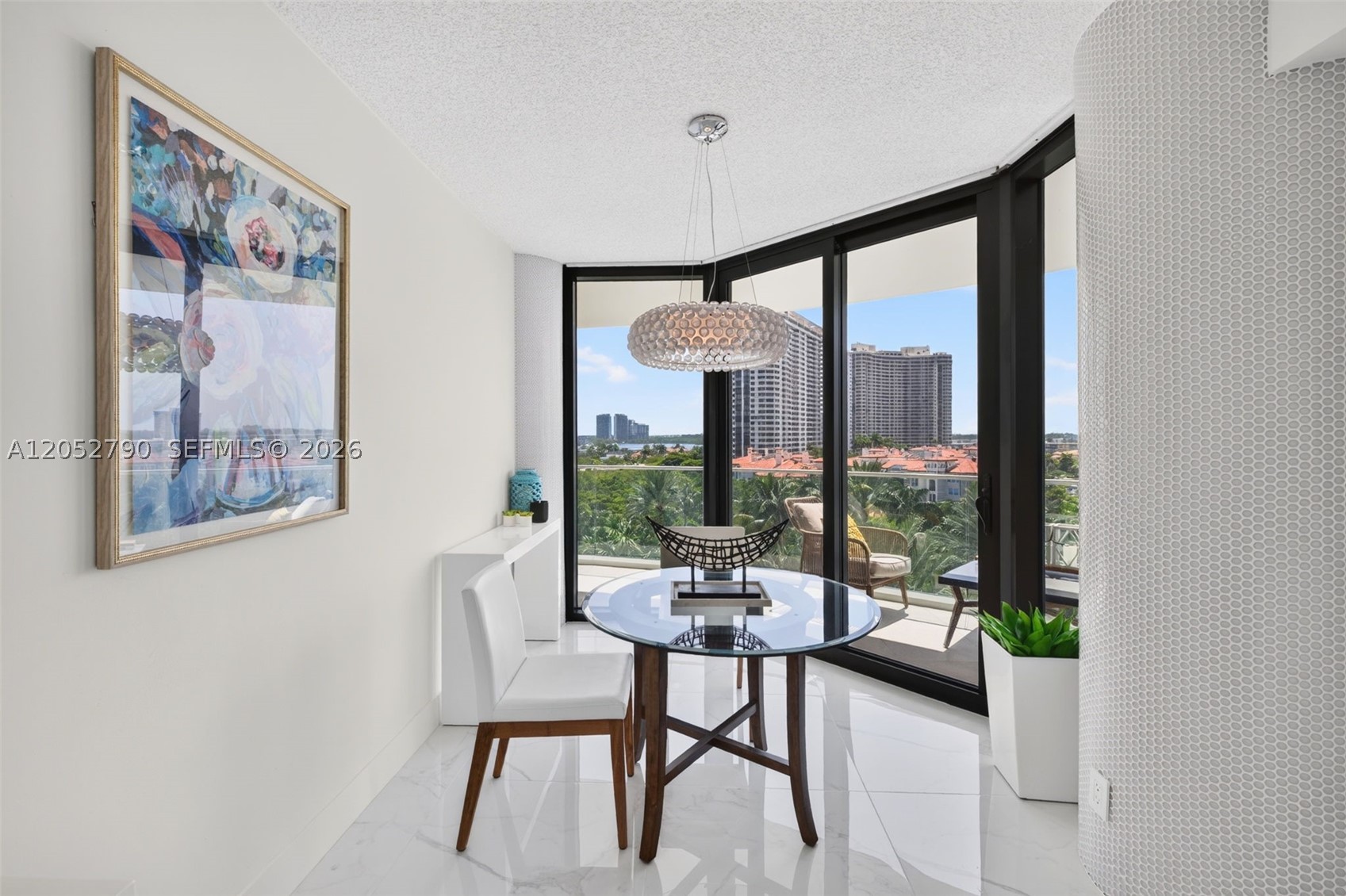 2800 Island Bl #904 Aventura, FL 33160