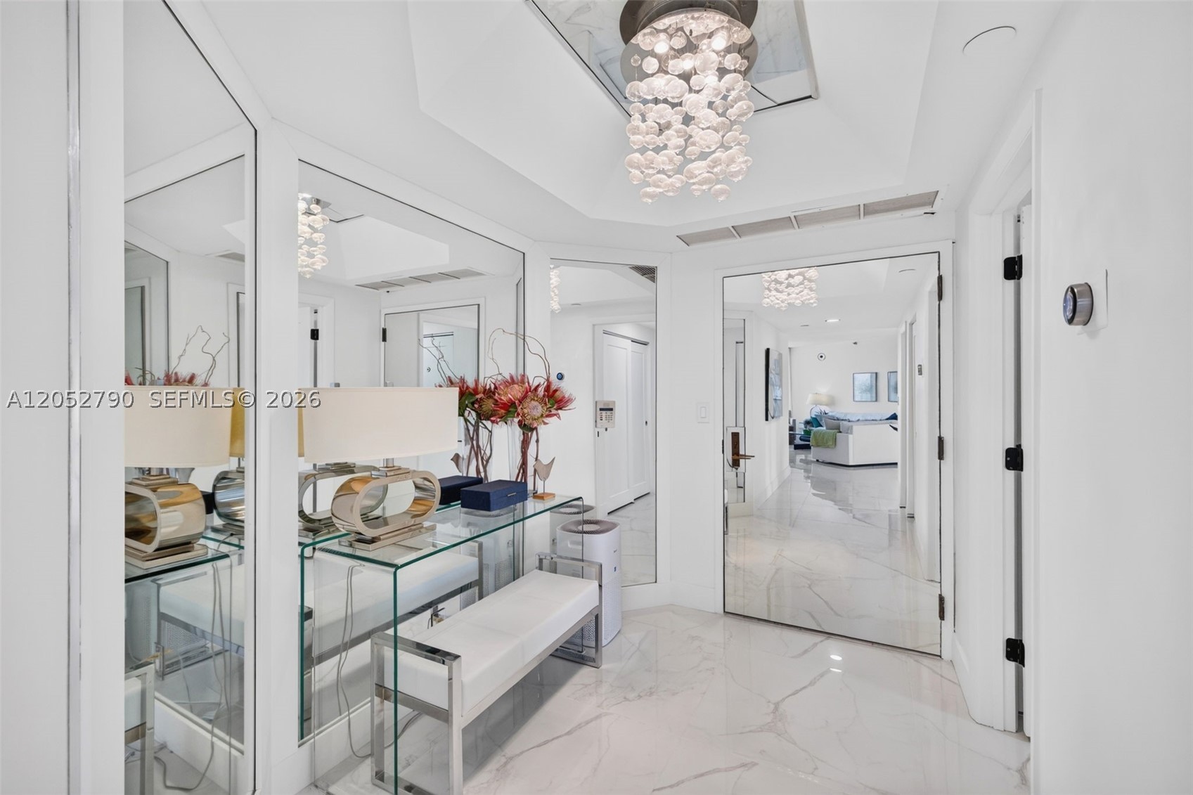 2800 Island Bl #904 Aventura, FL 33160