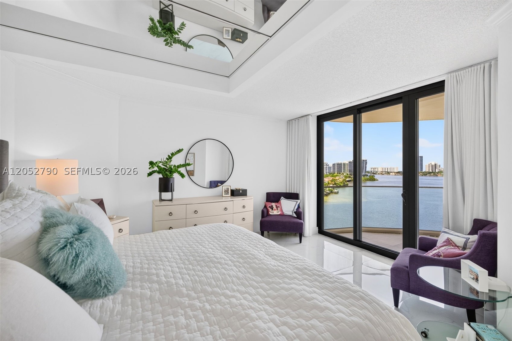 2800 Island Bl #904 Aventura, FL 33160