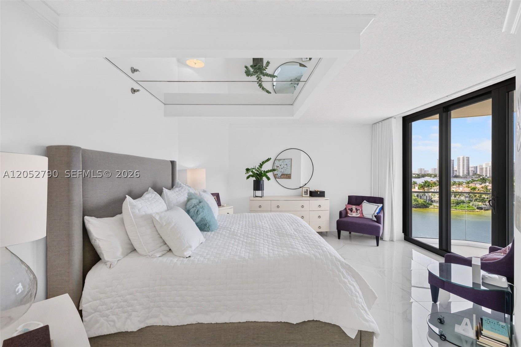 2800 Island Bl #904 Aventura, FL 33160